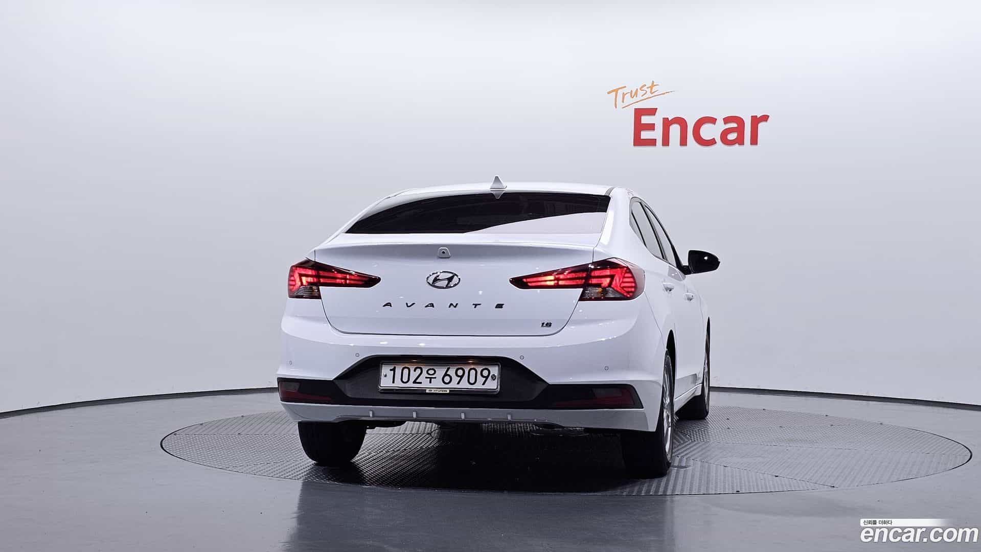 AVANTE Hyundai 2019.8-OUTER-004