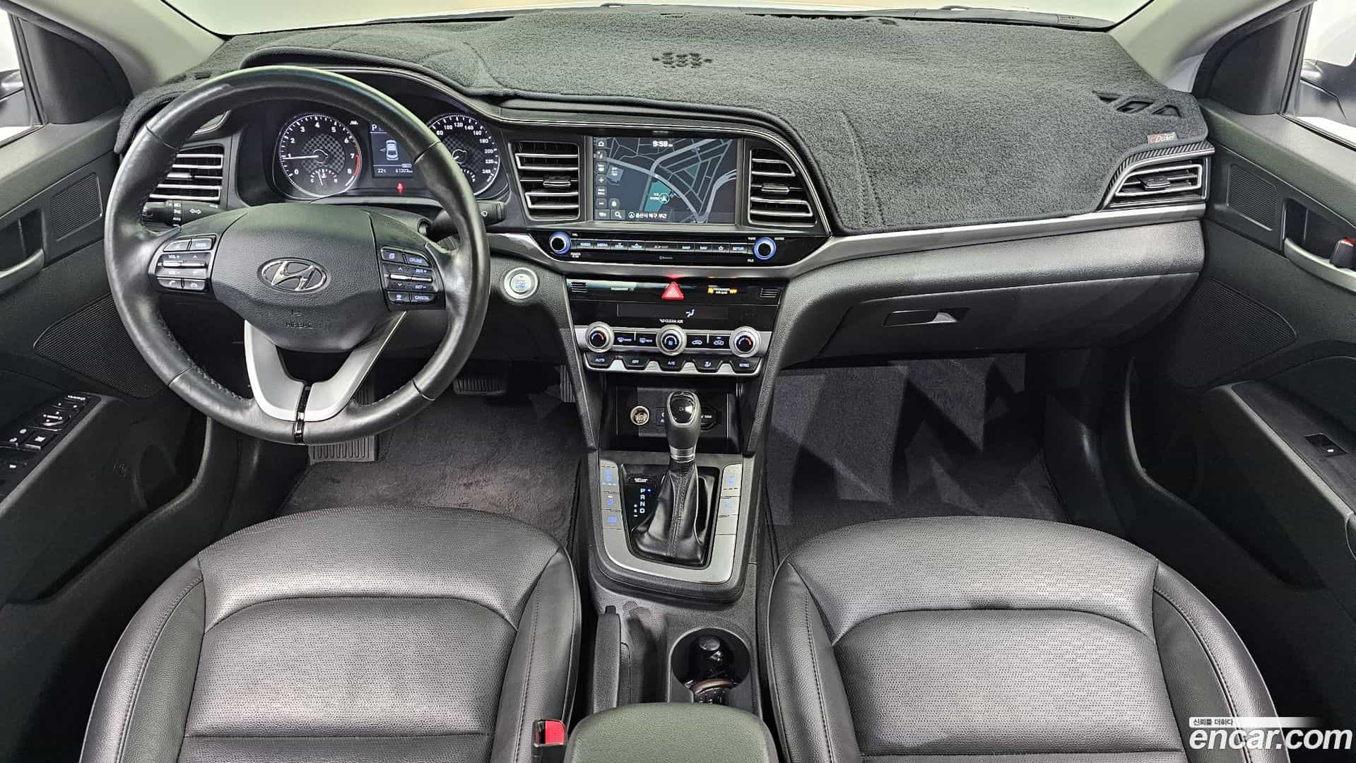 AVANTE Hyundai 2019.8-INNER-007