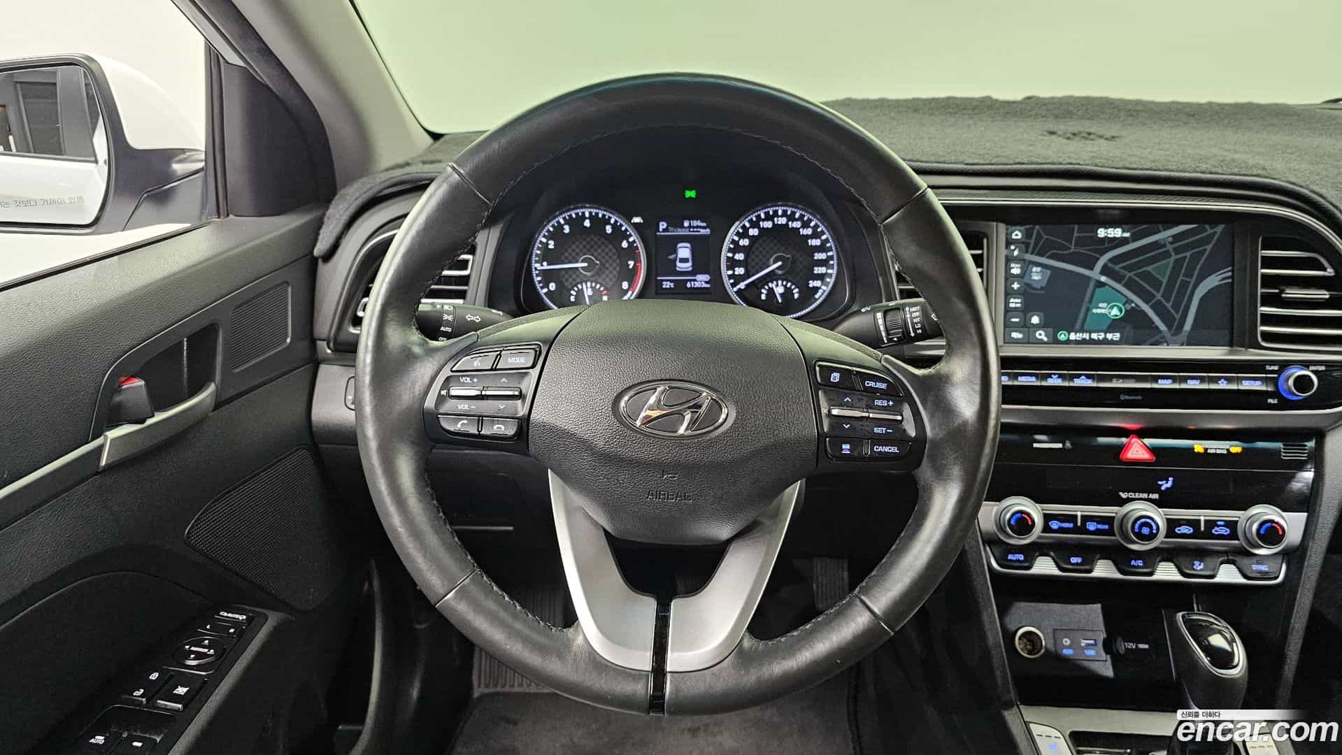 AVANTE Hyundai 2019.8-OPTION-017