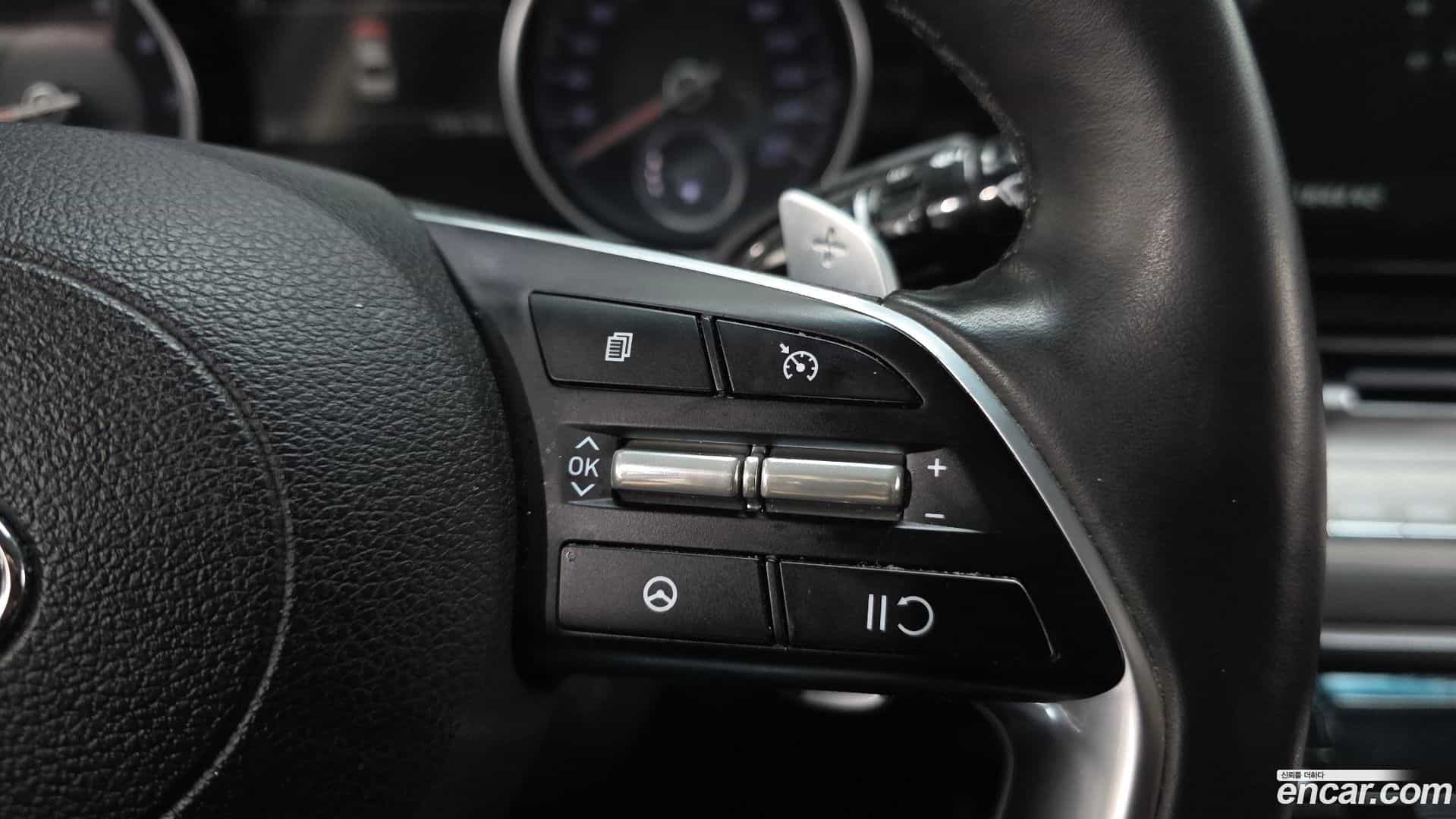 Grandeur Hyundai 2022.3-OPTION-018