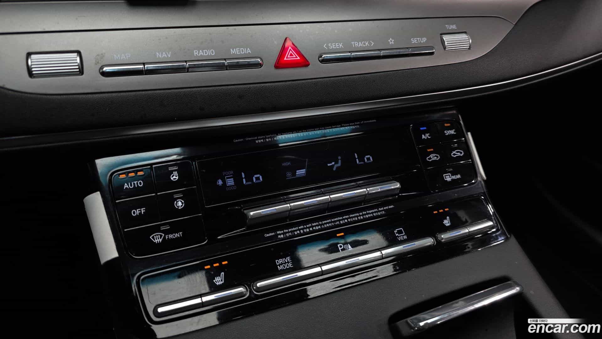 Grandeur Hyundai 2022.3-OPTION-023
