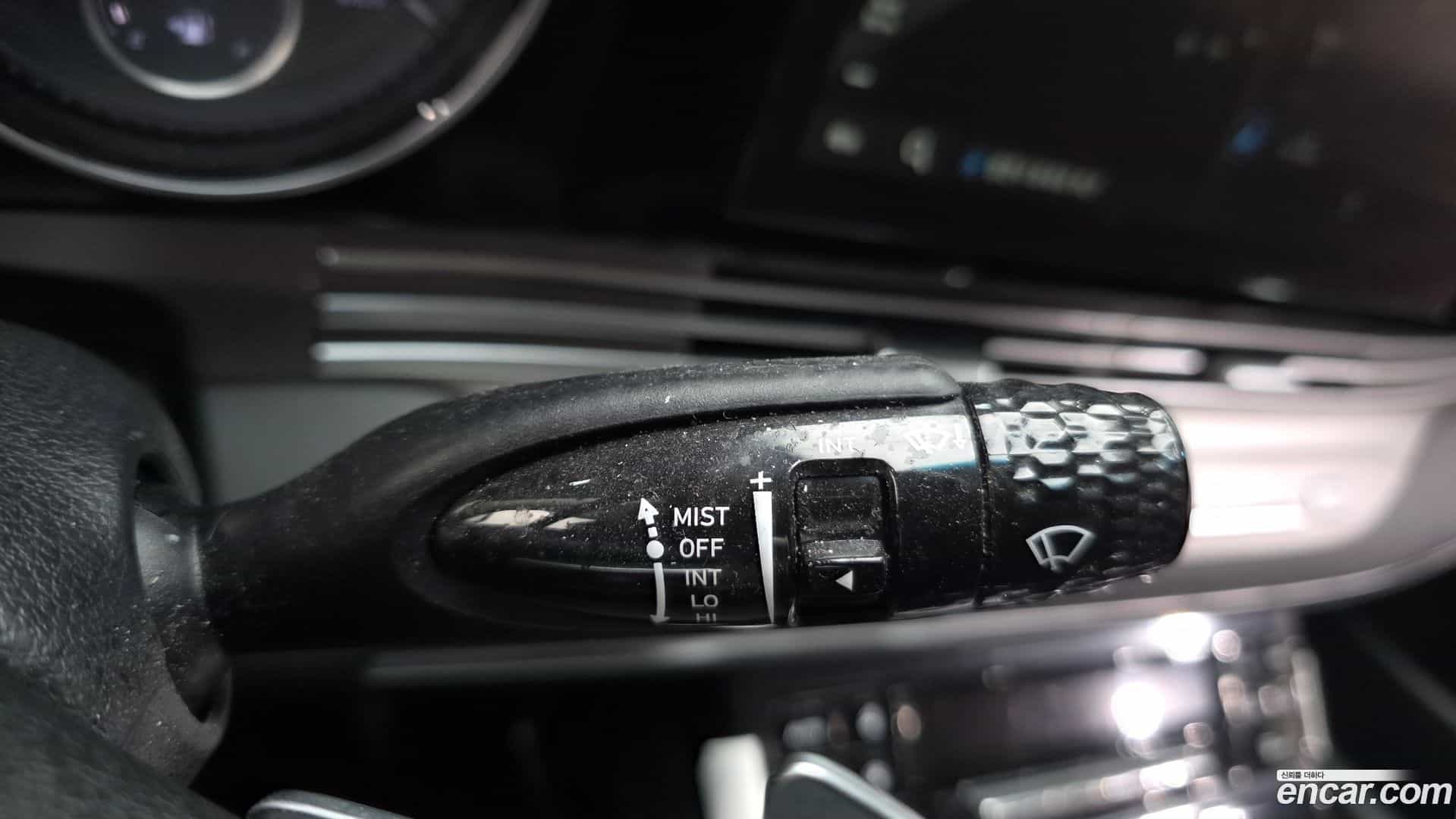 Grandeur Hyundai 2022.3-OPTION-043