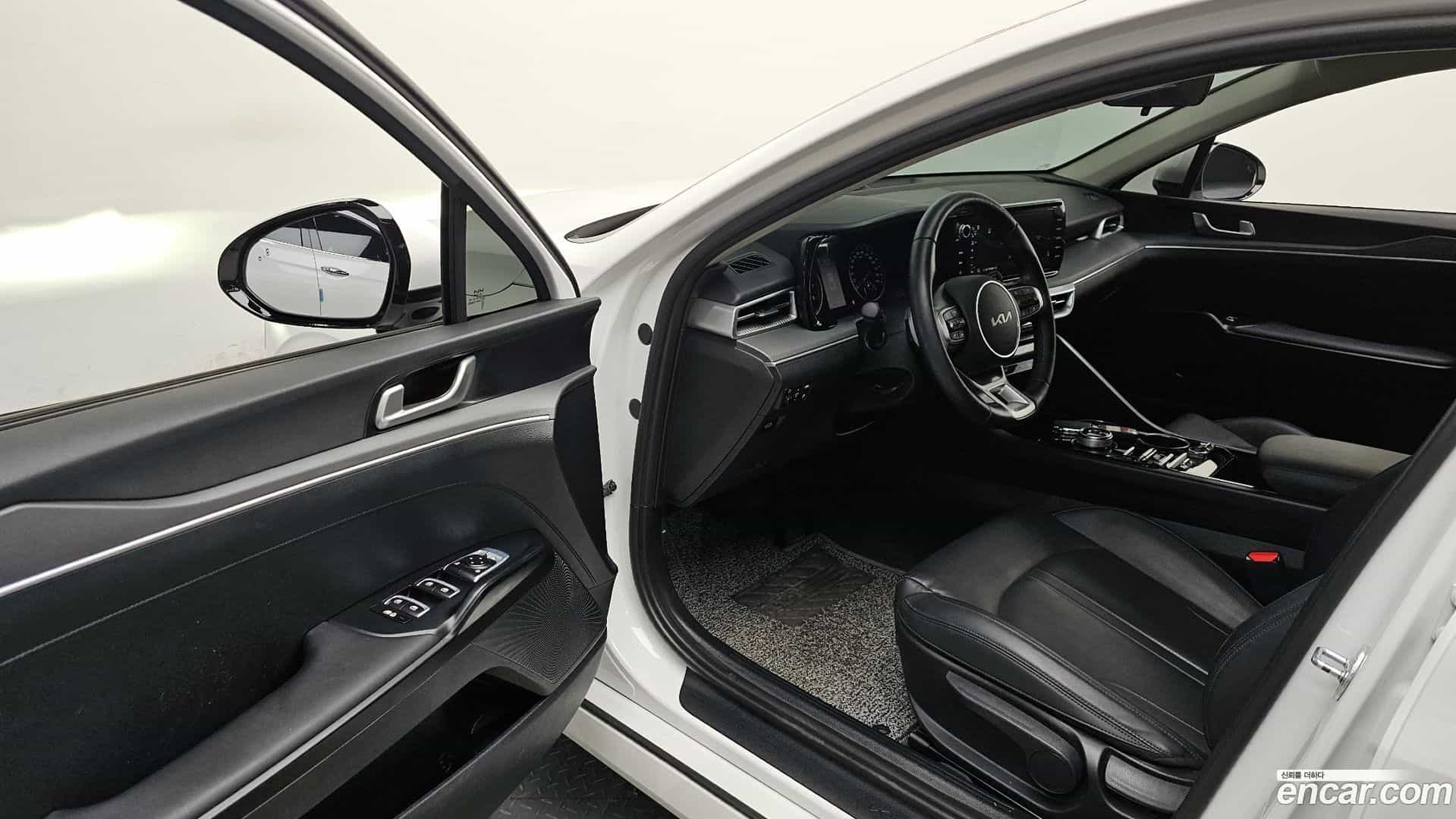 K5 Kia 2022.11-INNER-010