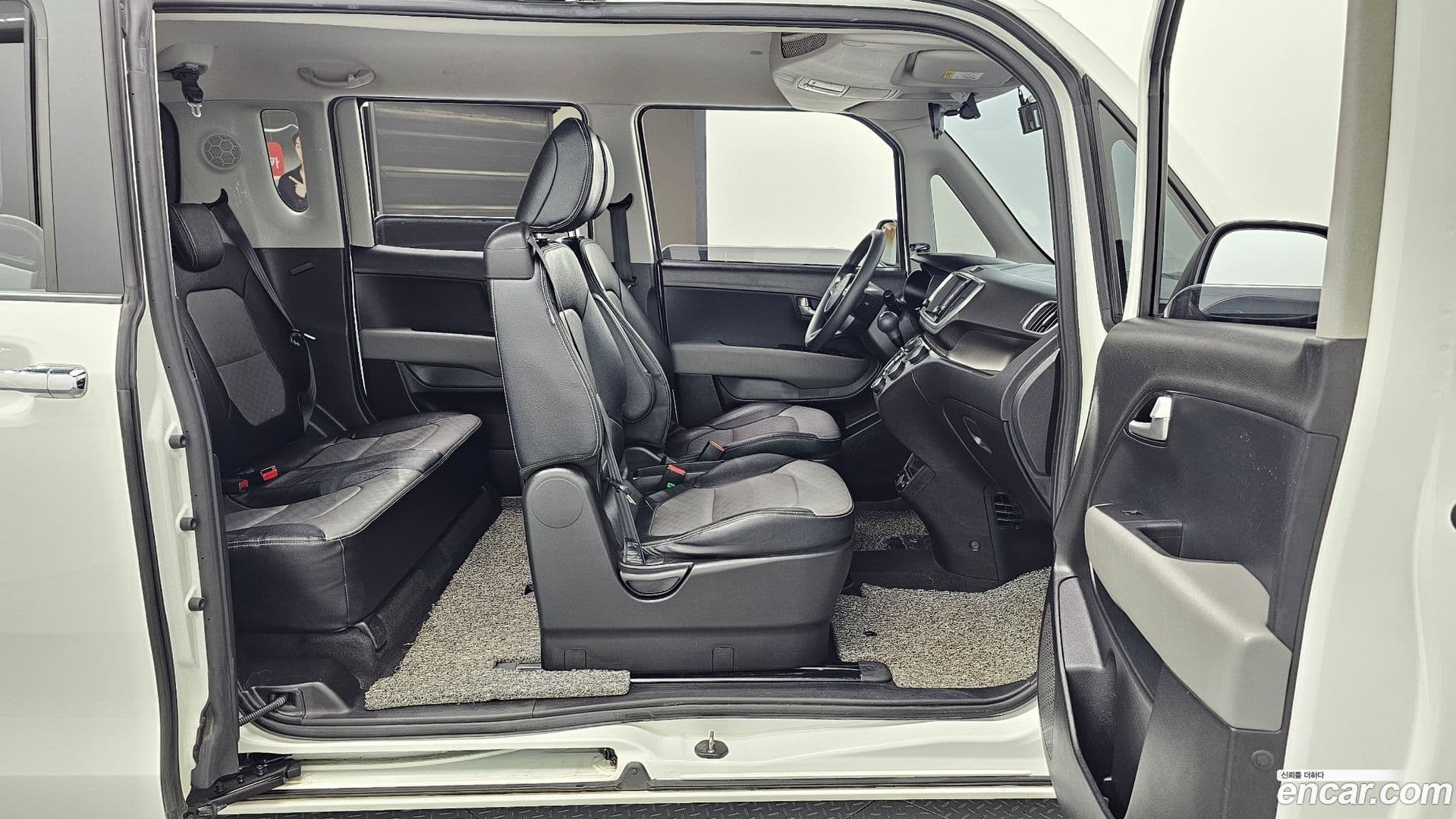 Main__Slider__Photo:RAY Kia 2021.7-17