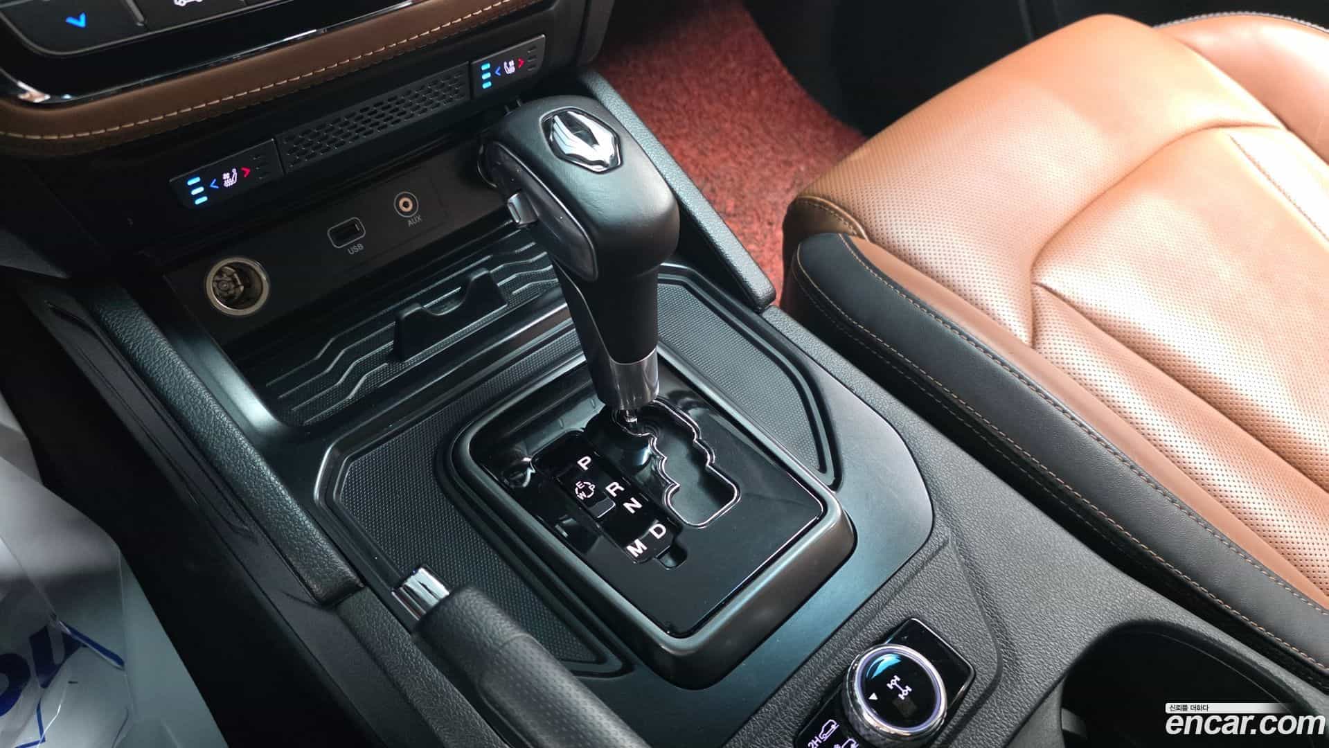 Rexton KG Mobility 2020.8-INNER-009