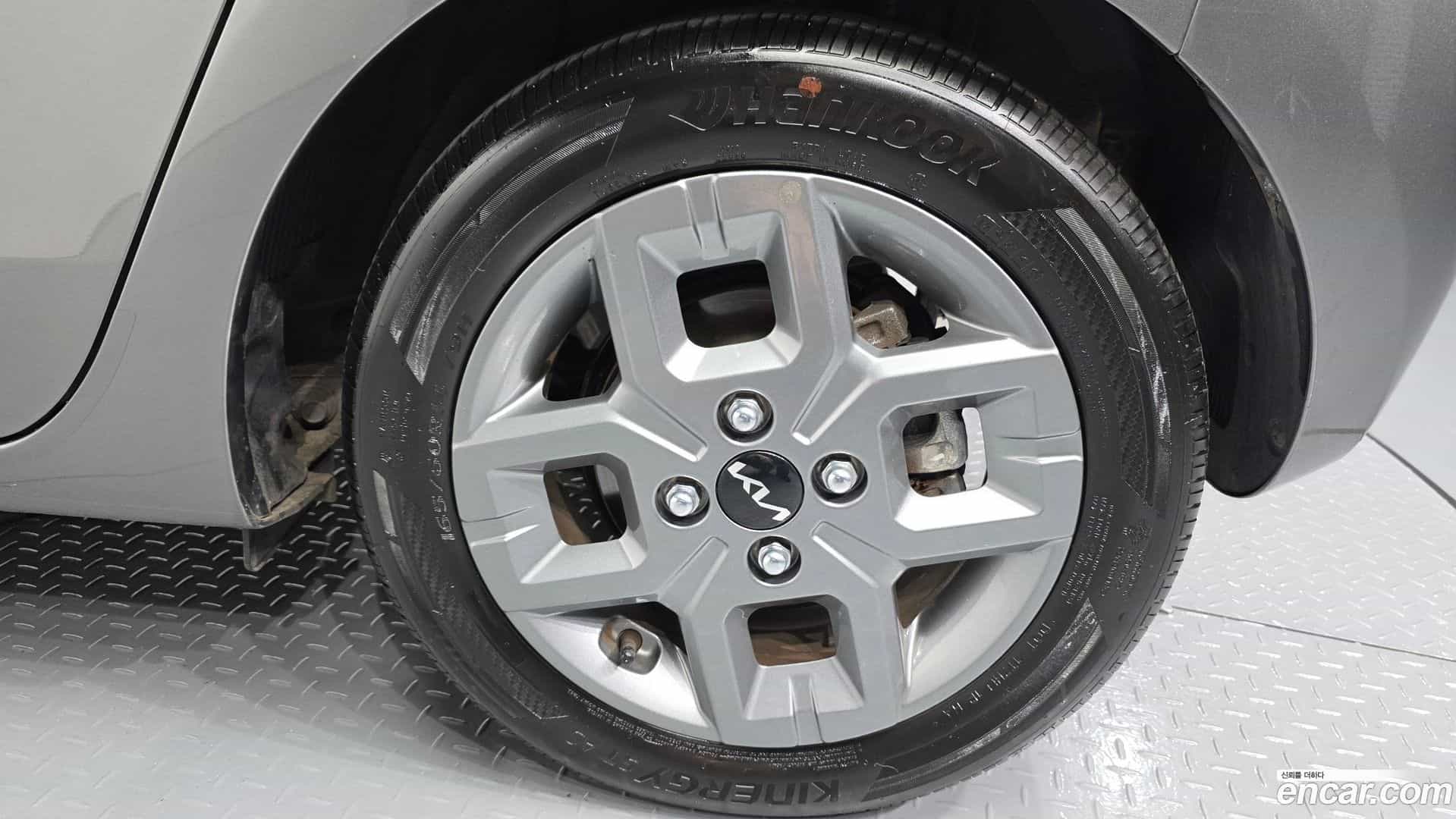 RAY Kia 2023.4-OUTER-031
