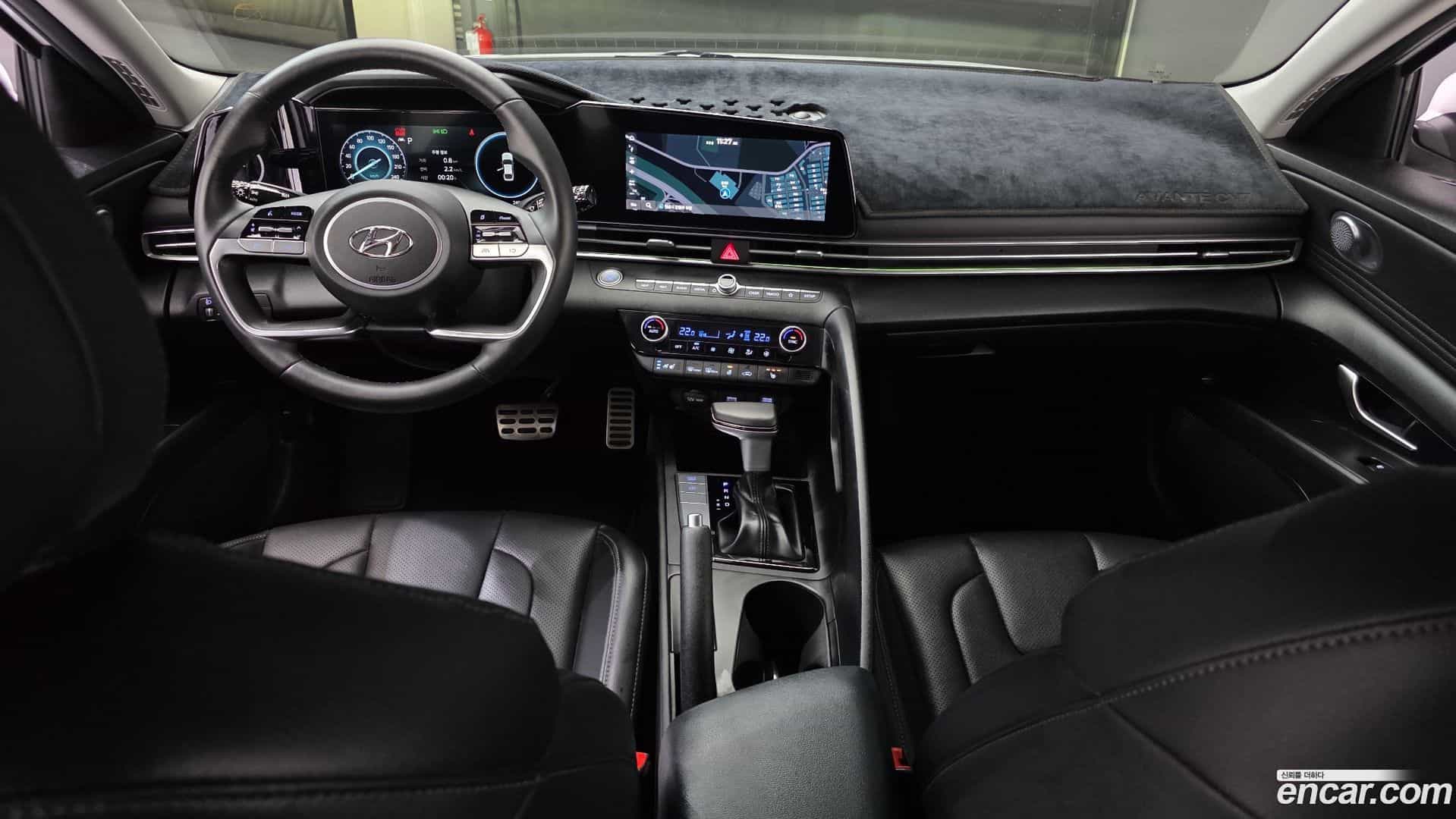 AVANTE Hyundai 2020.5-INNER-007