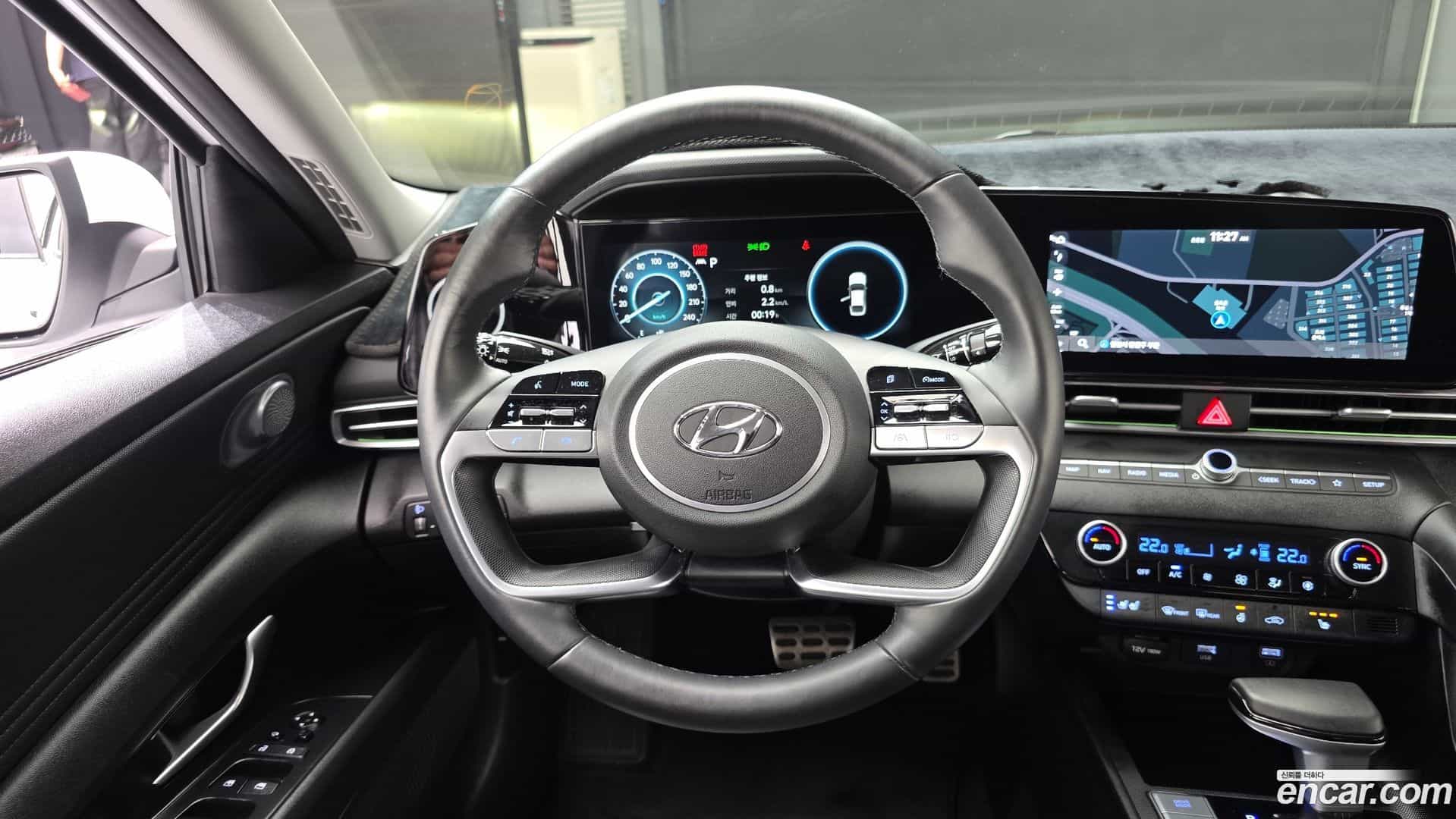 AVANTE Hyundai 2020.5-OPTION-016