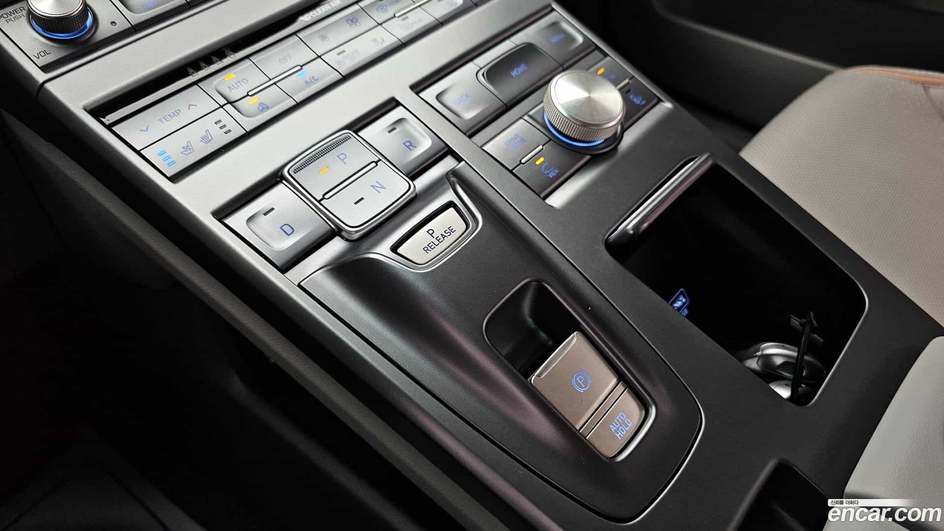 Nexo Hyundai 2023.10-INNER-009
