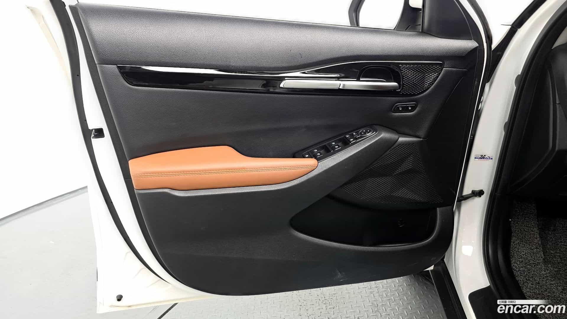 Seltos Kia 2022.8-INNER-034