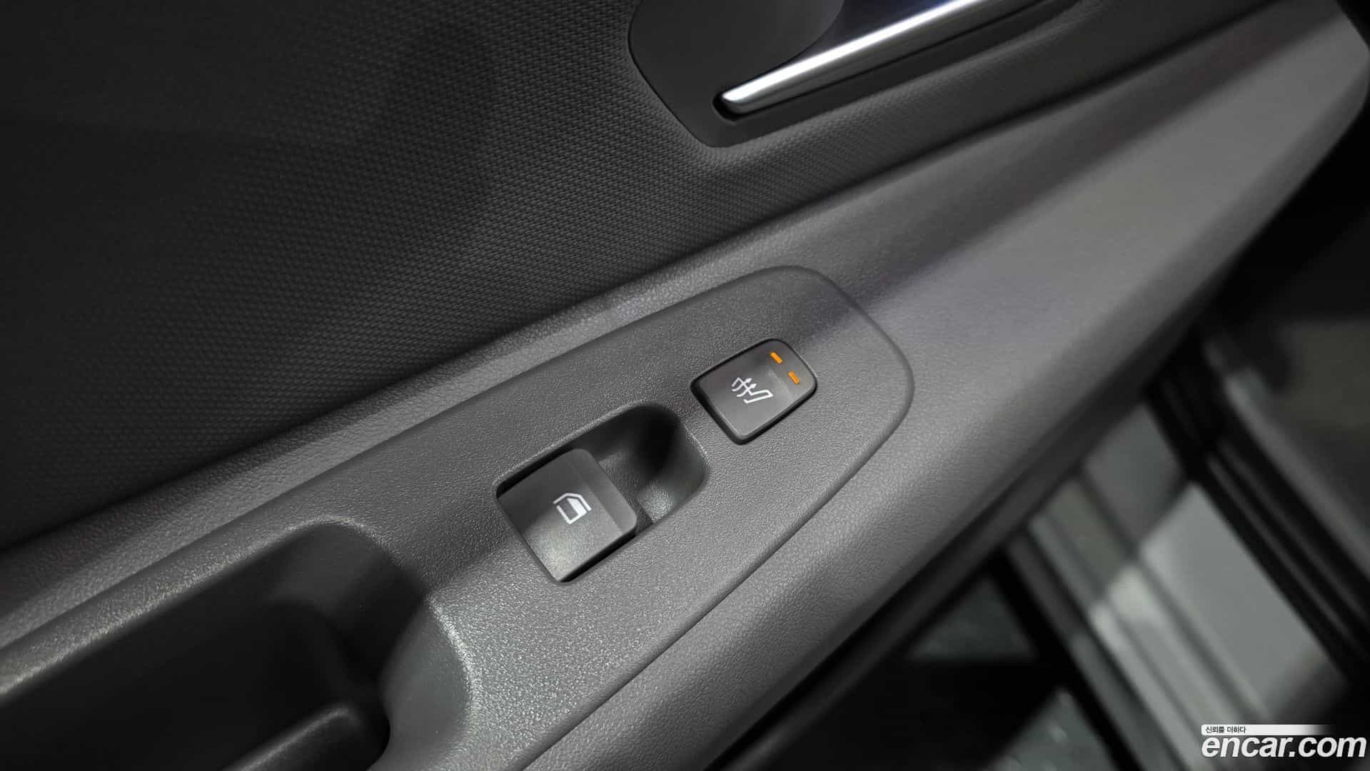 AVANTE Hyundai 2023.11-OPTION-024