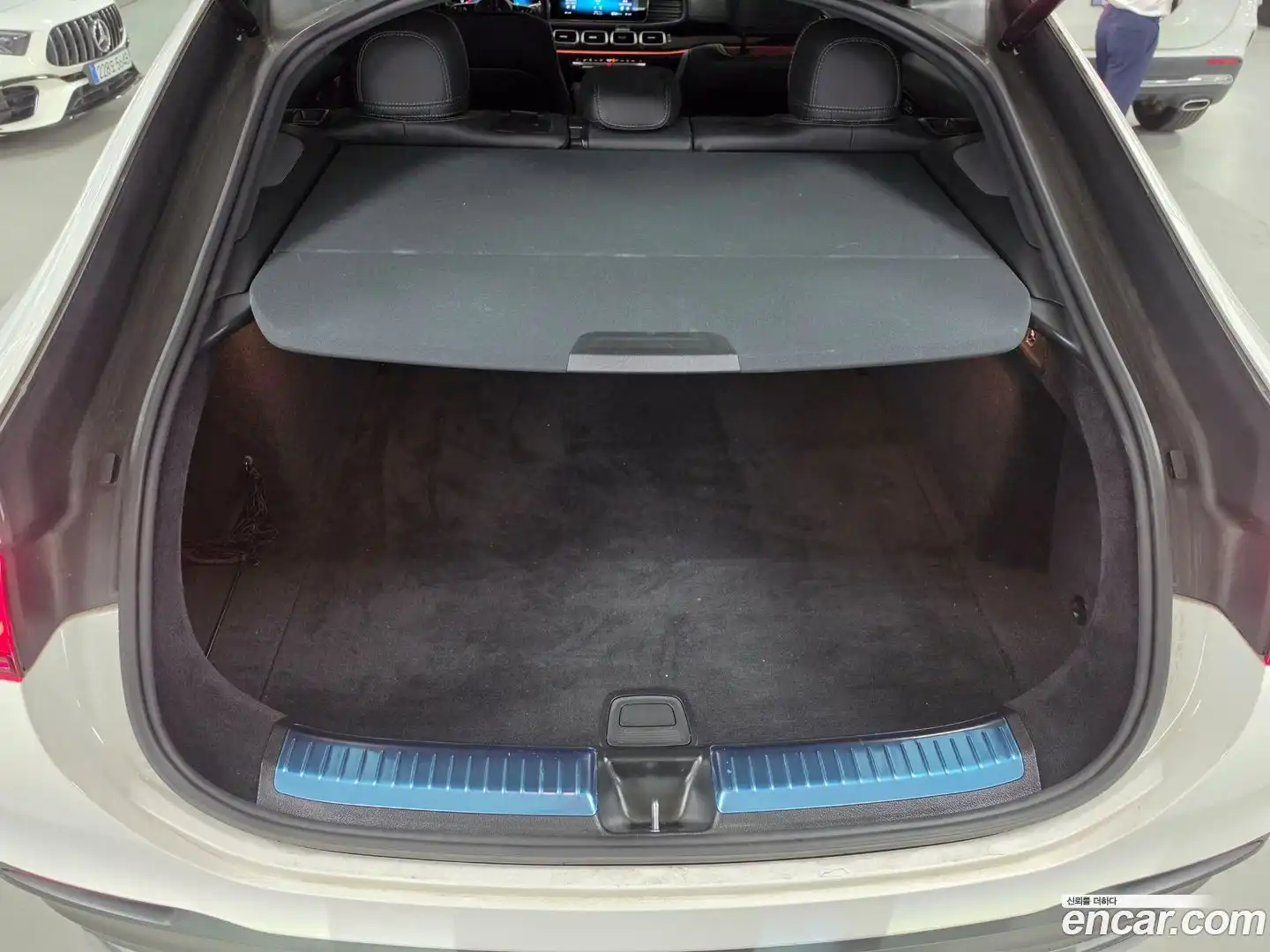 GLE-Class Mercedes-Benz 2023.10-OPTION-015