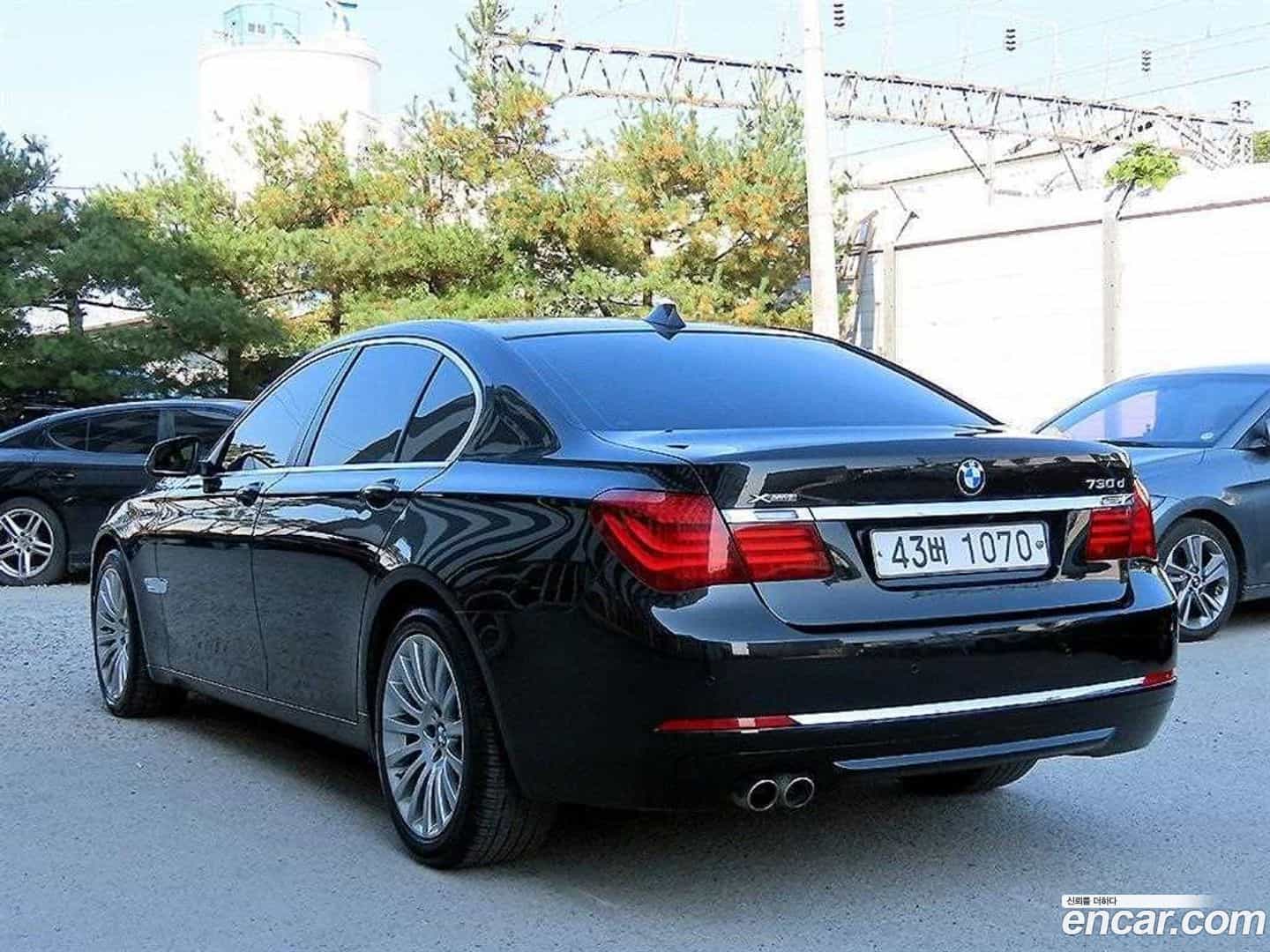 7-Series BMW 2014.7-OUTER-003