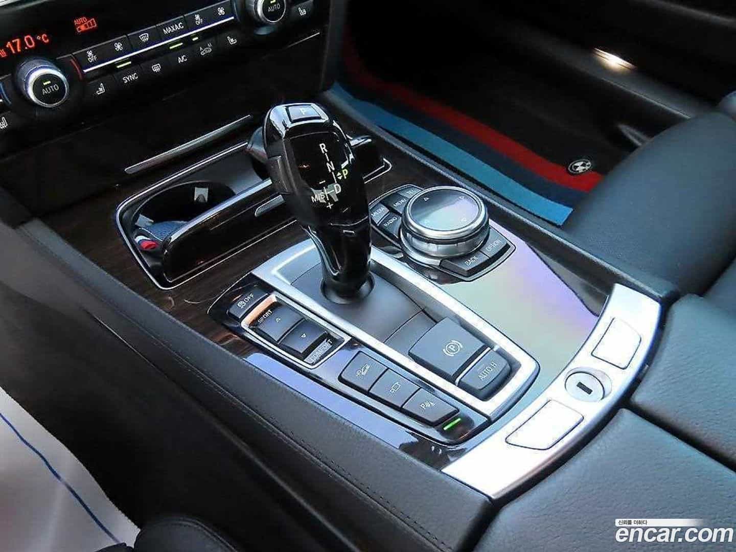 7-Series BMW 2014.7-OPTION-015