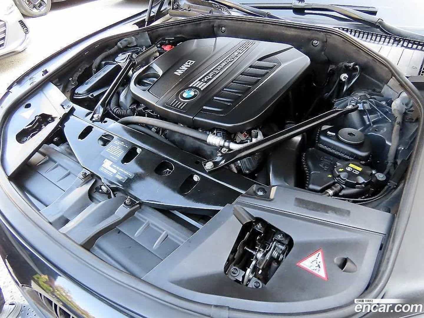 7-Series BMW 2014.7-OPTION-023