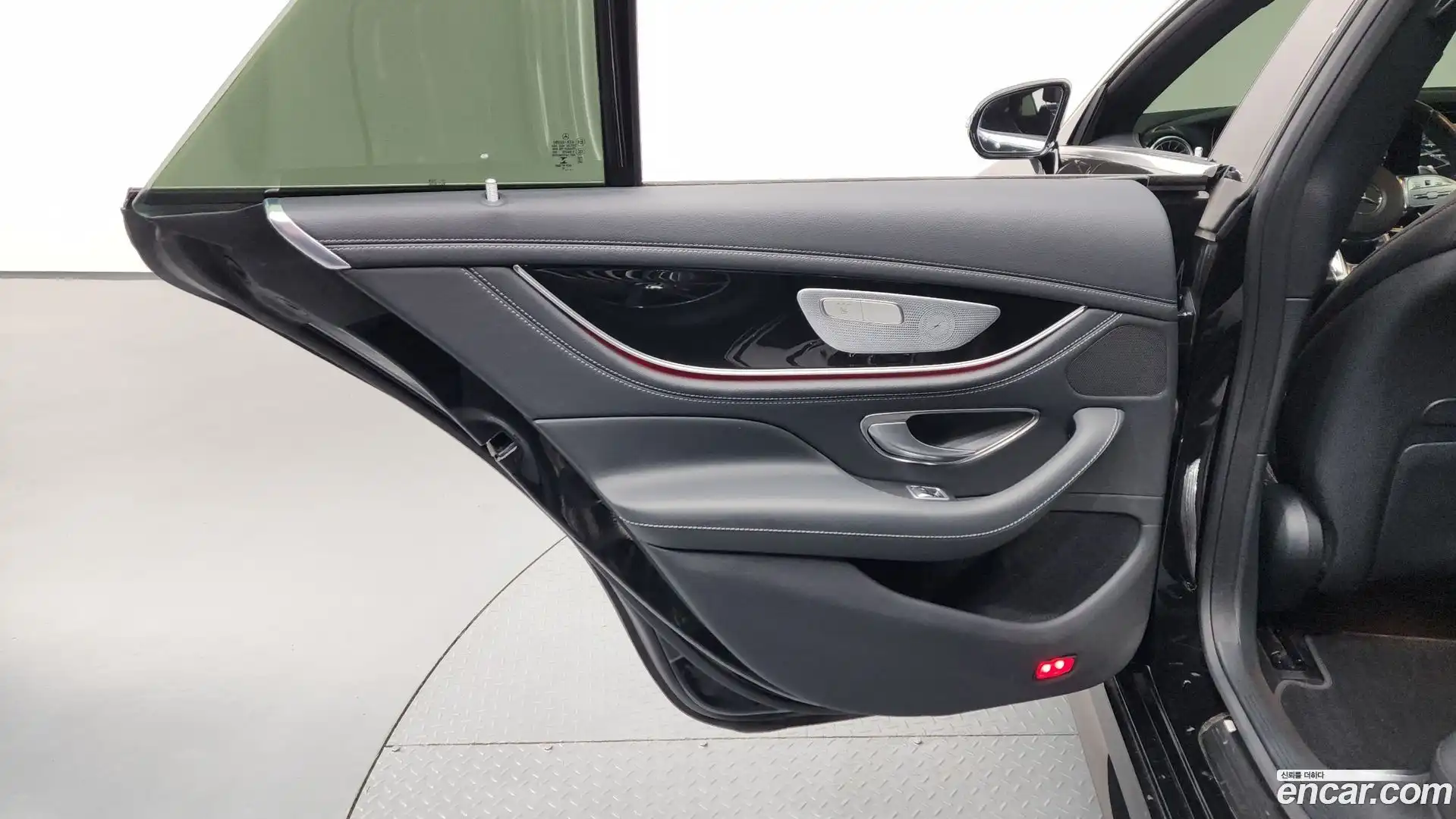 AMG GT Mercedes-Benz 2021.10-INNER-035