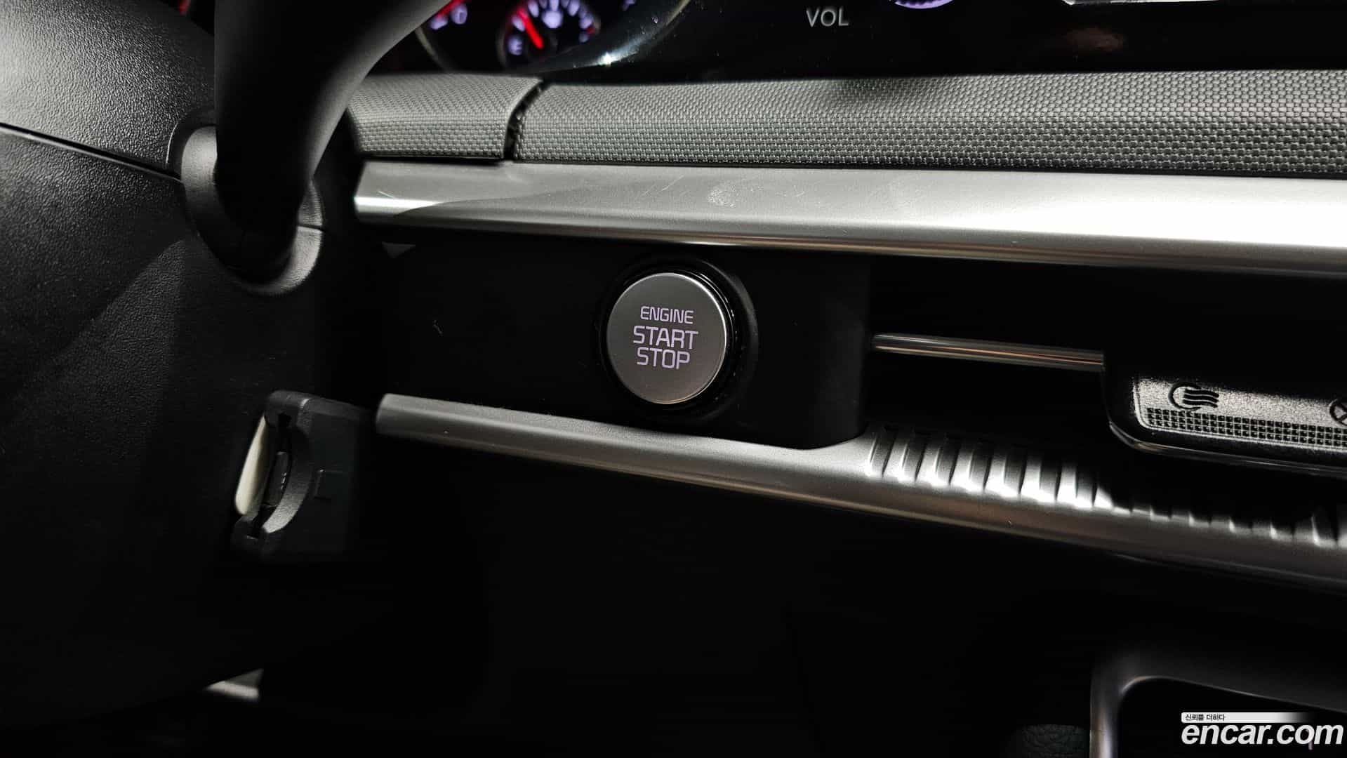 K5 Kia 2022.1-OPTION-023