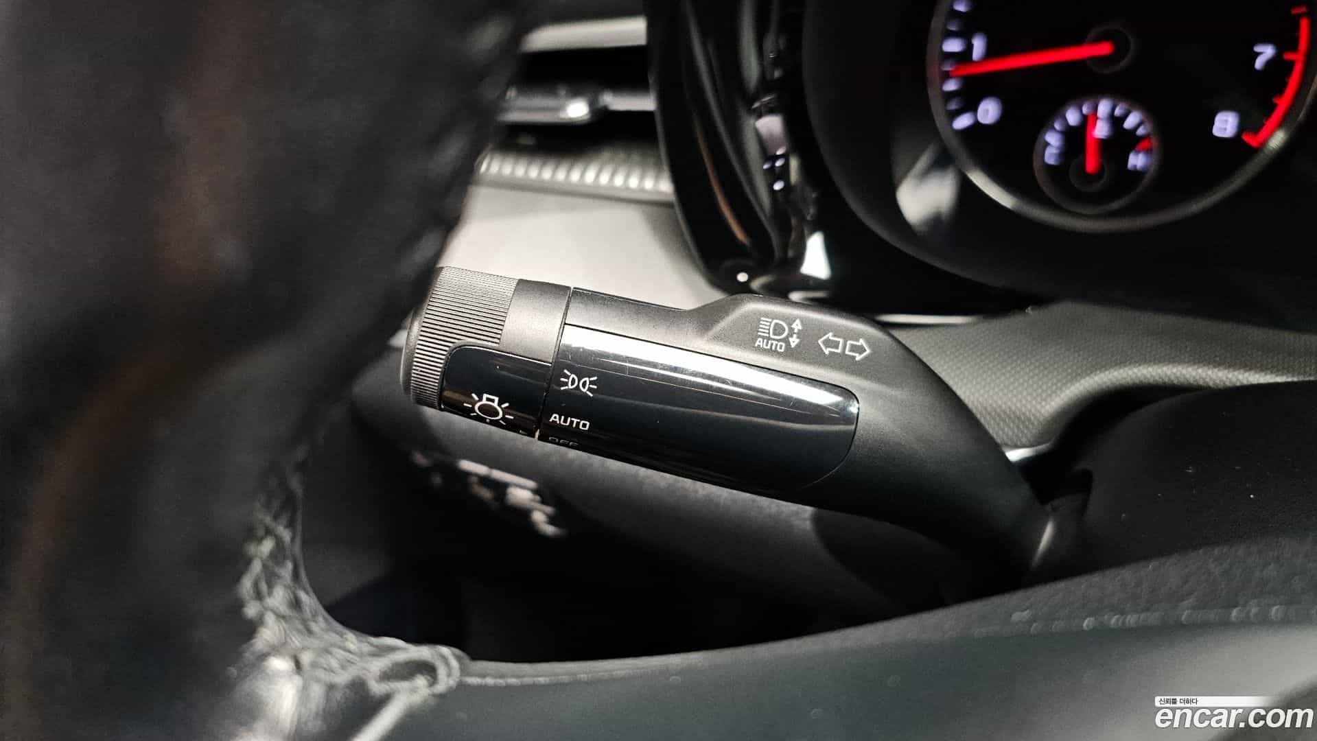 K5 Kia 2022.1-OPTION-041