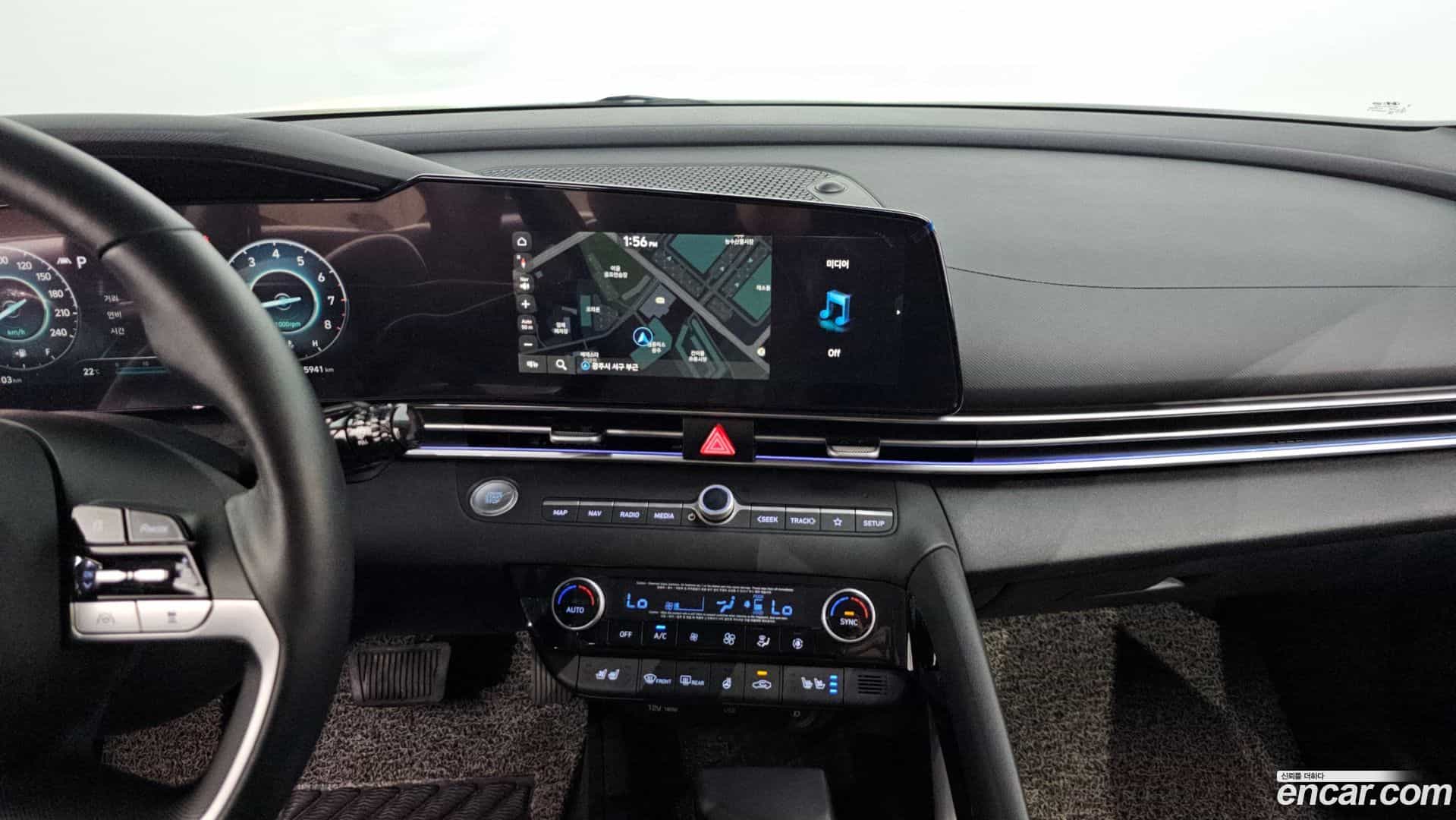 AVANTE Hyundai 2021.0-OPTION-019