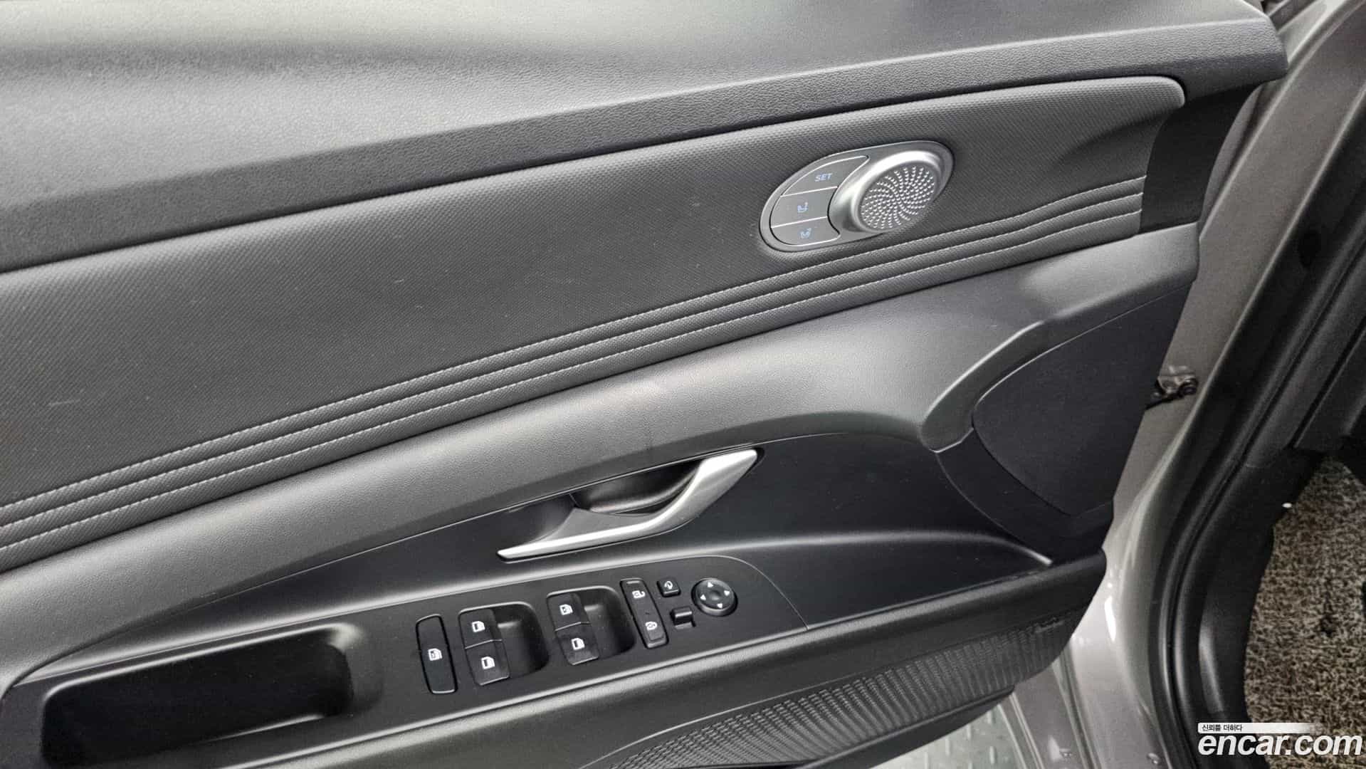 AVANTE Hyundai 2021.0-OPTION-023
