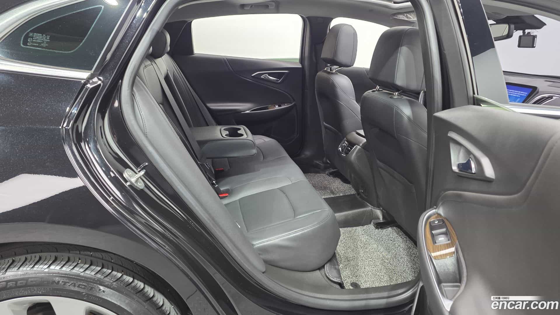 Malibu Chevrolet 2020.4-OPTION-016