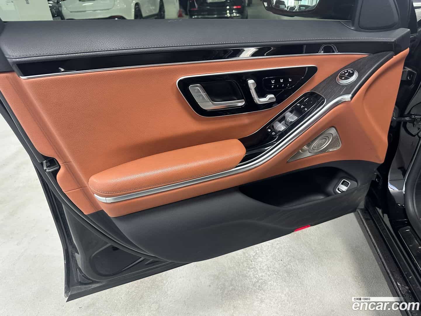 S-Class Mercedes-Benz 2021.5-OPTION-019