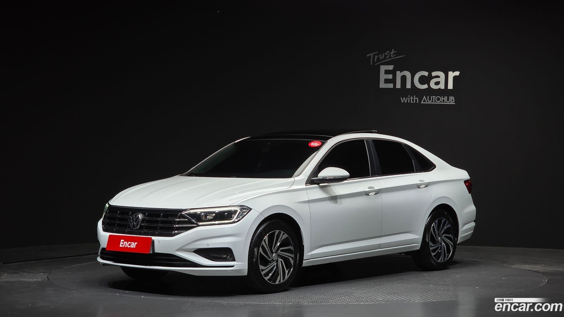 Main__Slider__Photo:Jetta Volkswagen 2021.11-0