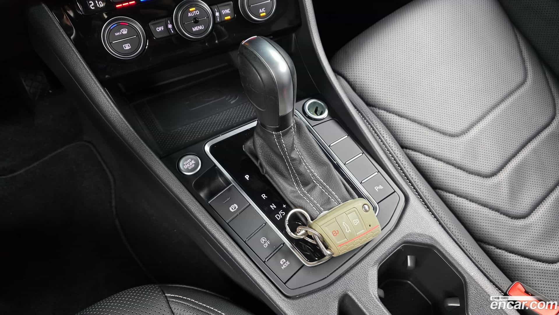 Jetta Volkswagen 2021.11-INNER-009