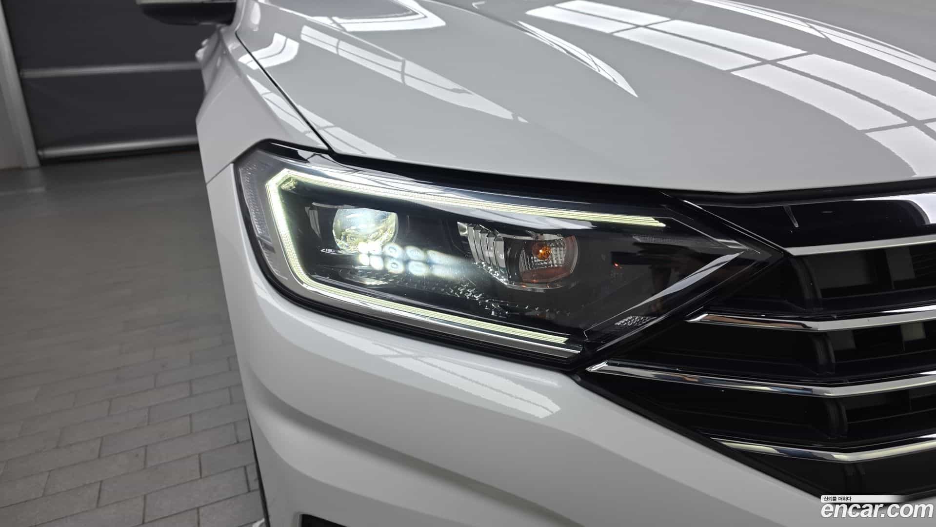 Jetta Volkswagen 2021.11-OUTER-032