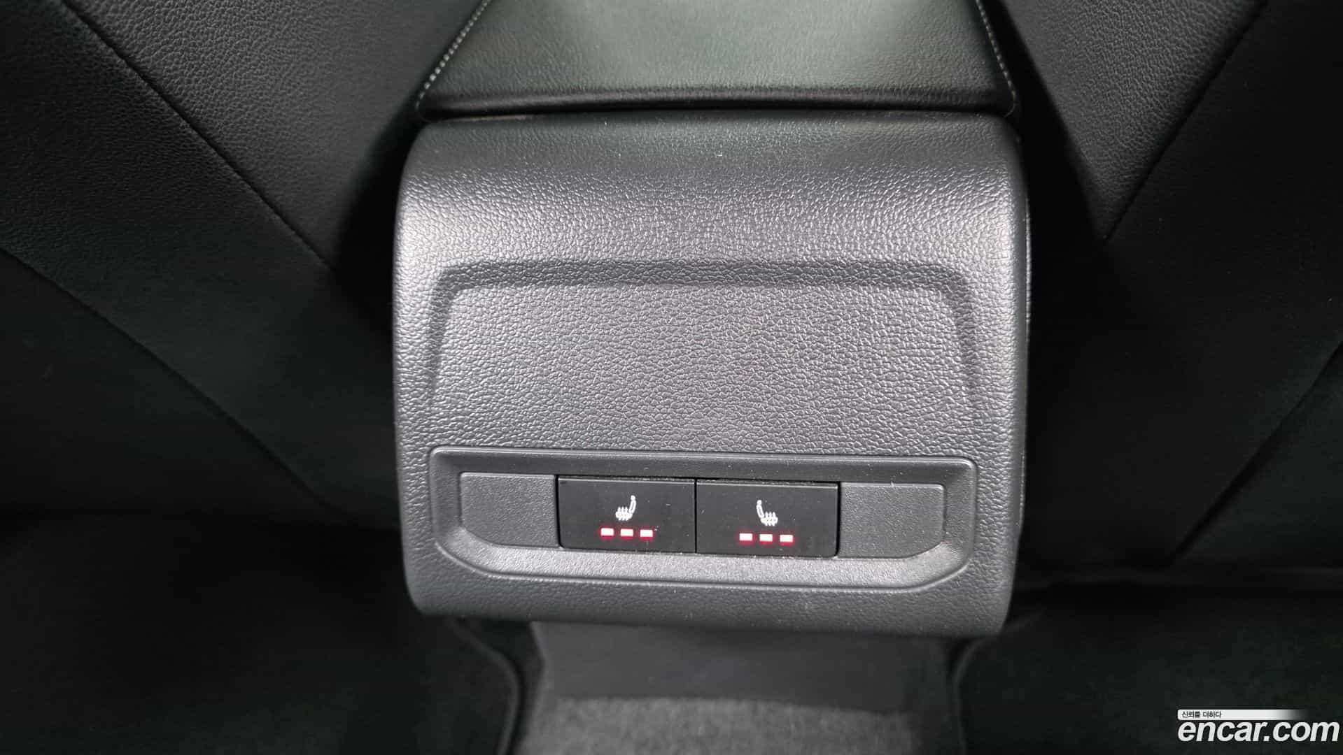 Jetta Volkswagen 2021.11-OPTION-042