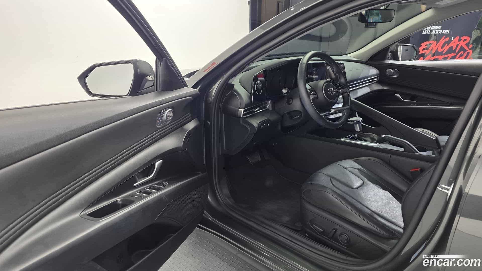AVANTE Hyundai 2020.9-INNER-010