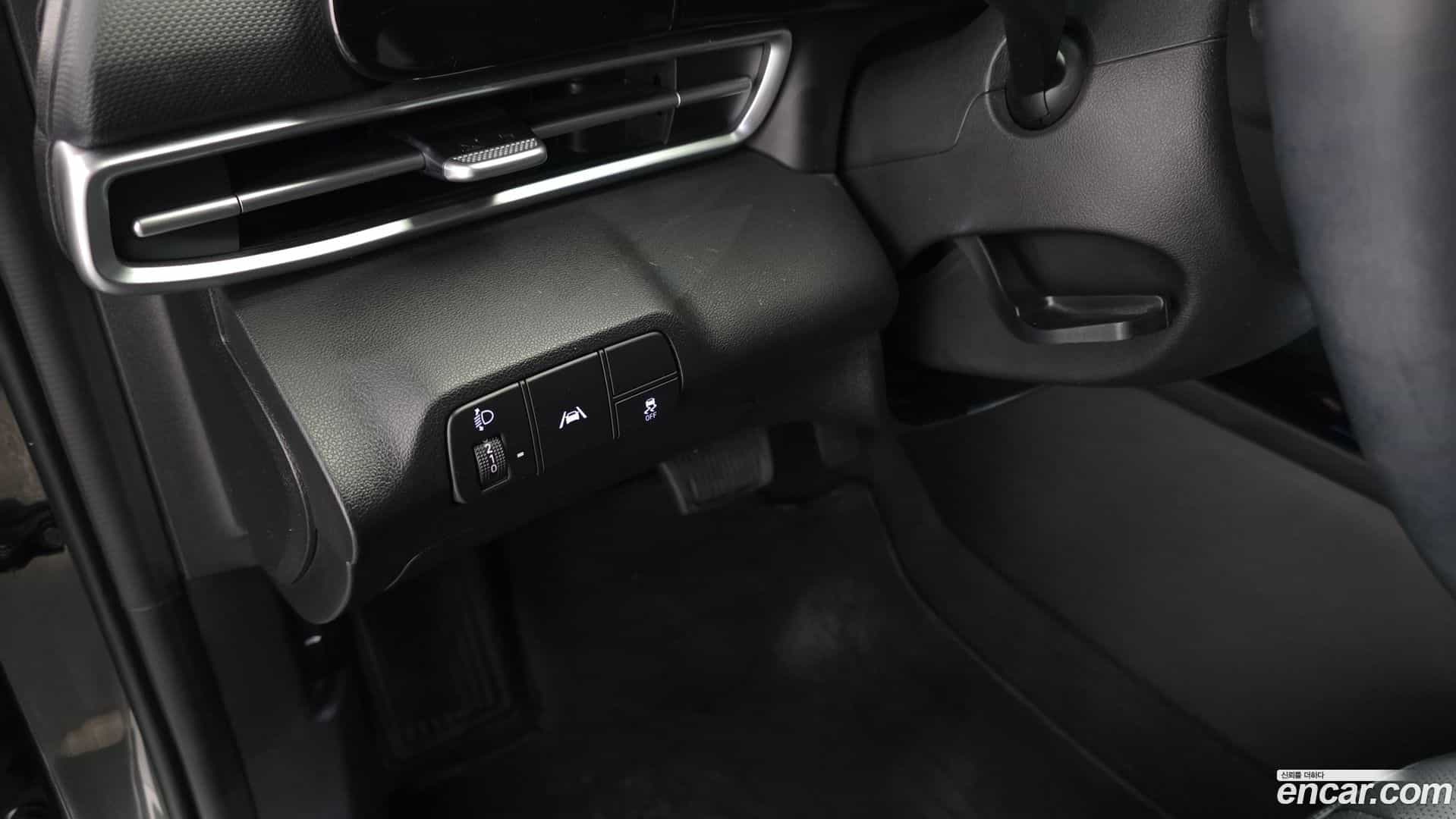 AVANTE Hyundai 2020.9-OPTION-018