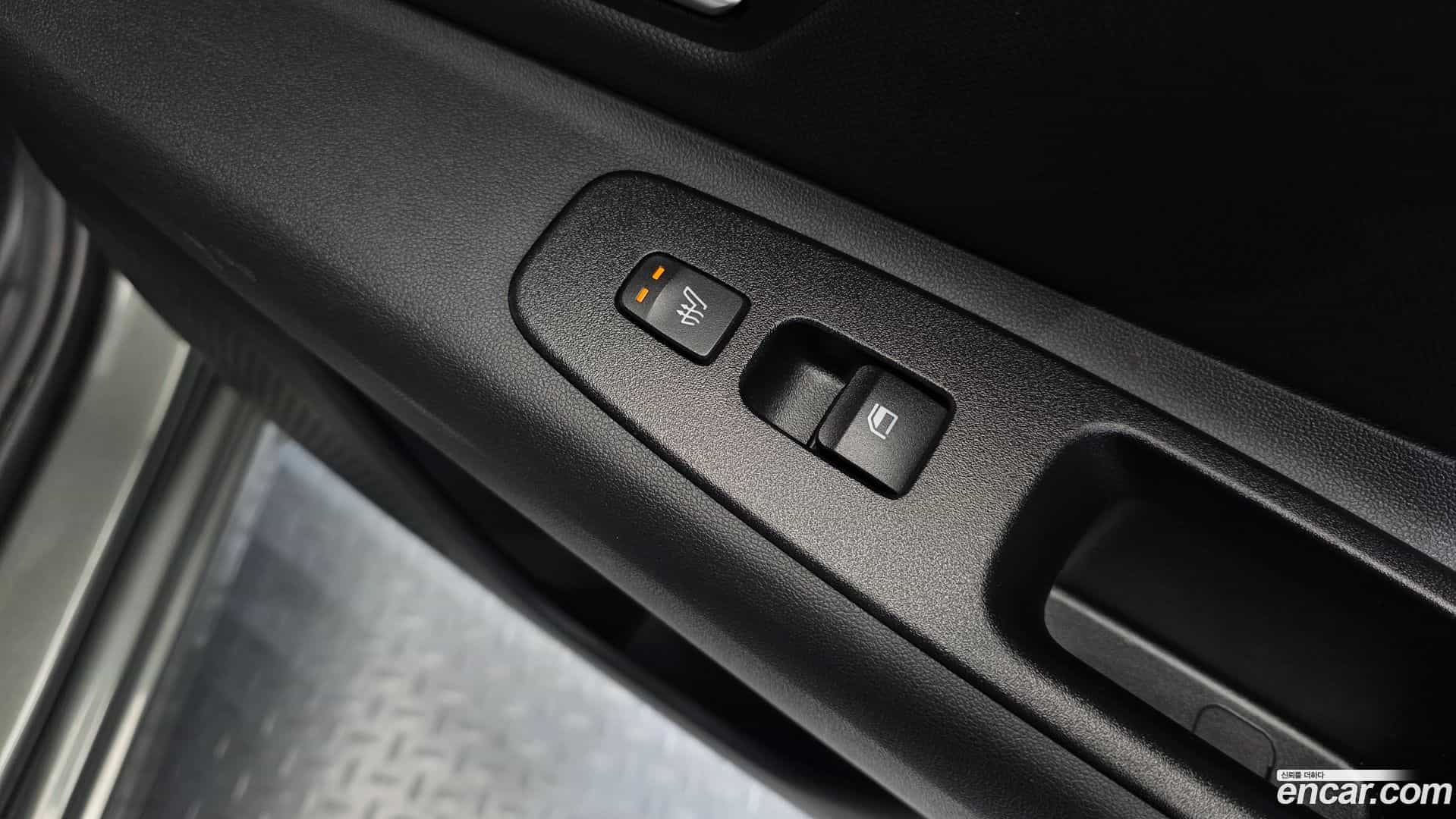 AVANTE Hyundai 2020.9-OPTION-023