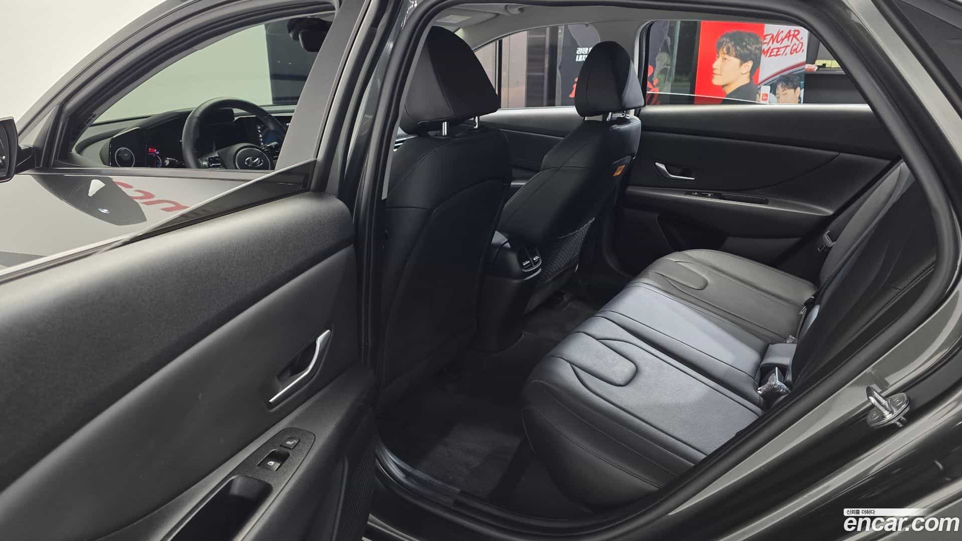 AVANTE Hyundai 2020.9-INNER-036