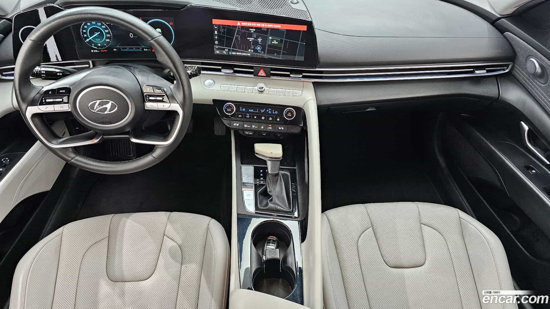 AVANTE Hyundai 2021.0-INNER-007