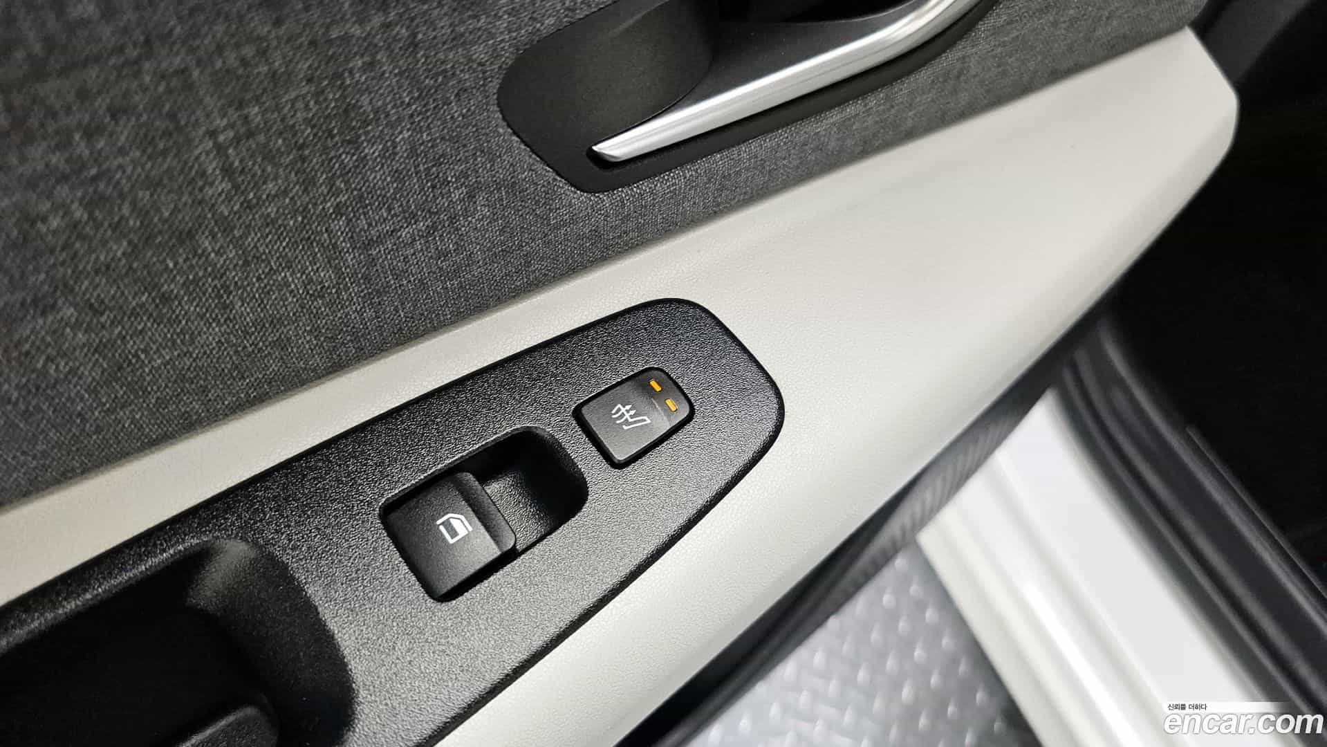 AVANTE Hyundai 2021.0-OPTION-022