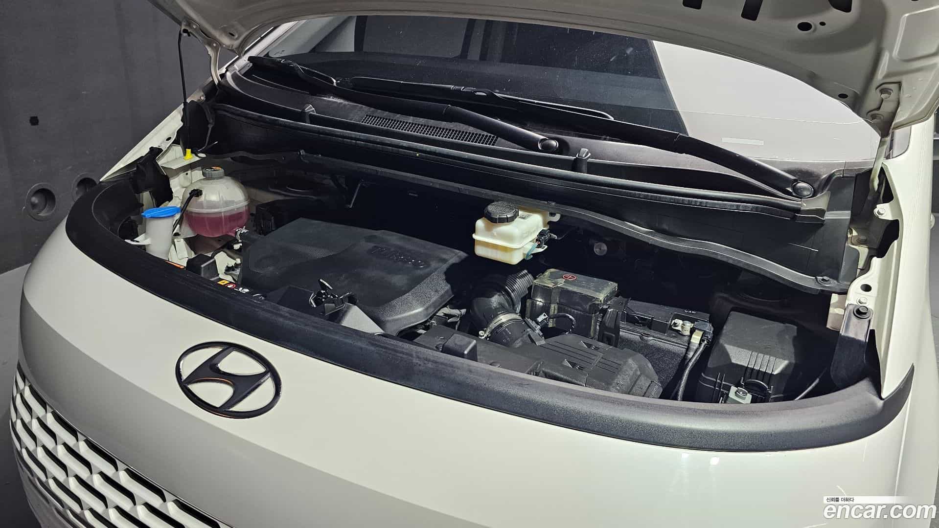 Staria Hyundai 2021.6-OUTER-006
