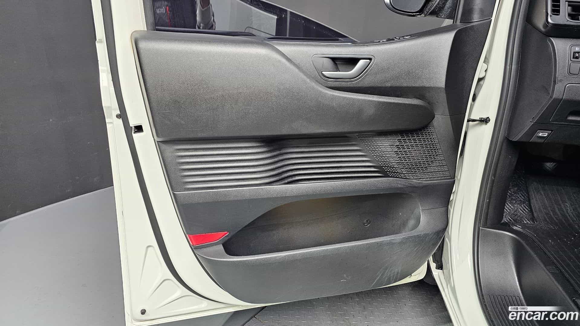 Staria Hyundai 2021.6-INNER-034