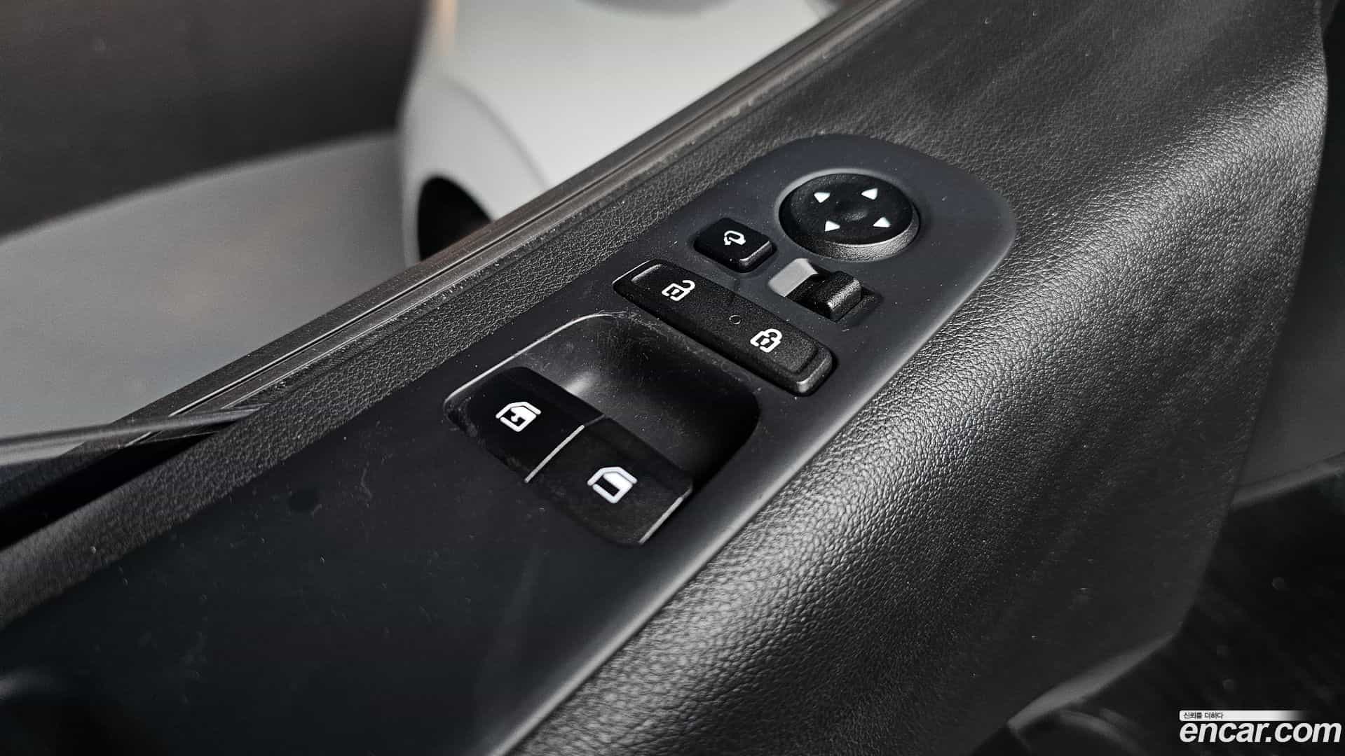 Staria Hyundai 2021.6-OPTION-041