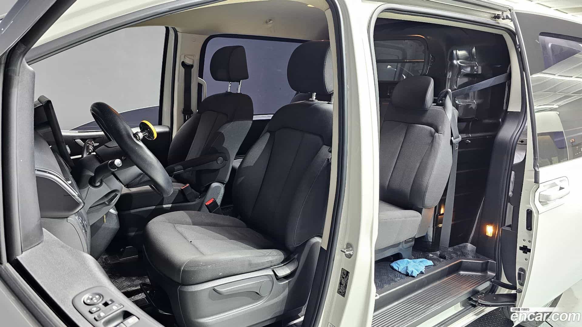 Staria Hyundai 2021.6-OPTION-043