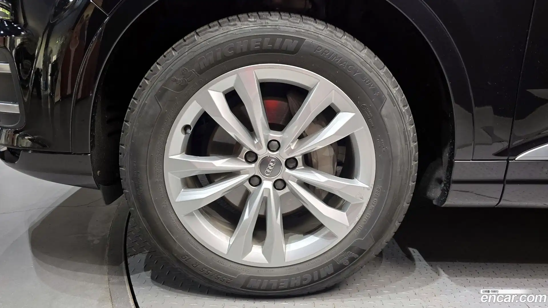 Q7 Audi 2019.8-OUTER-005