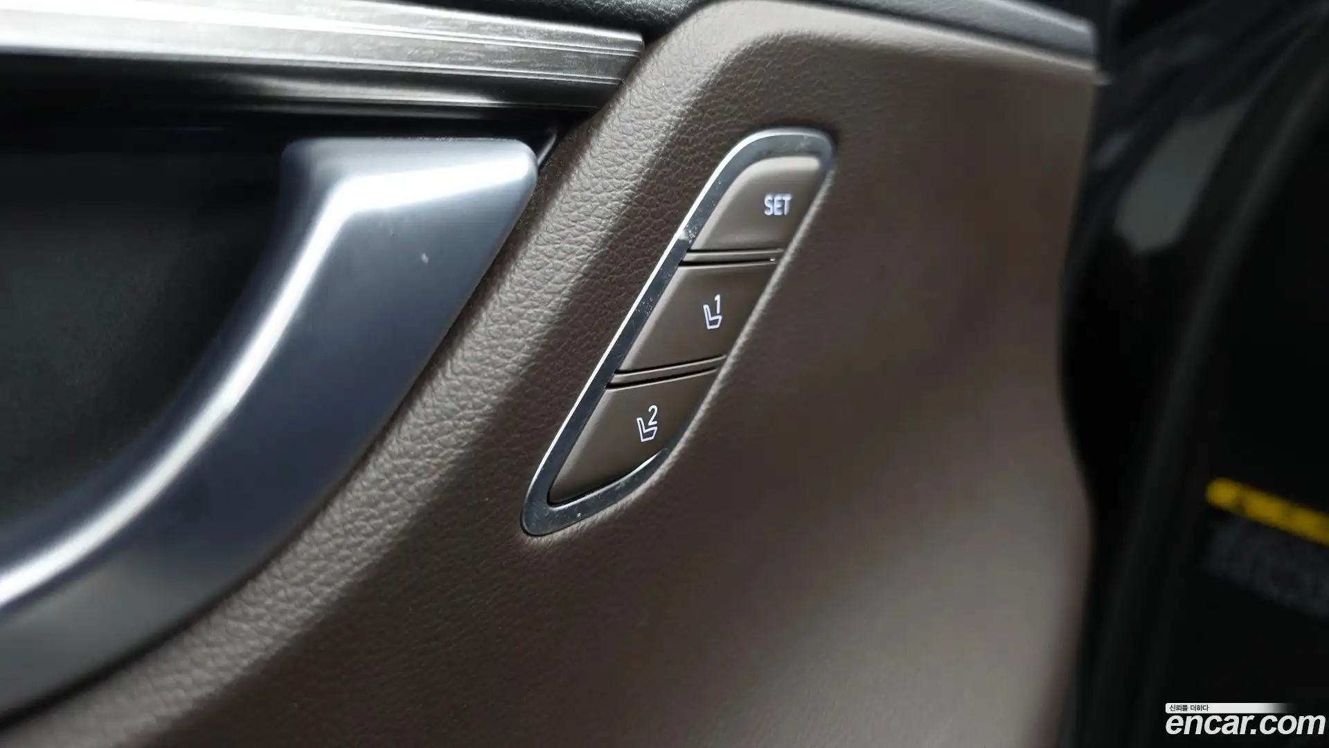 Grandeur Hyundai 2019.5-OPTION-020