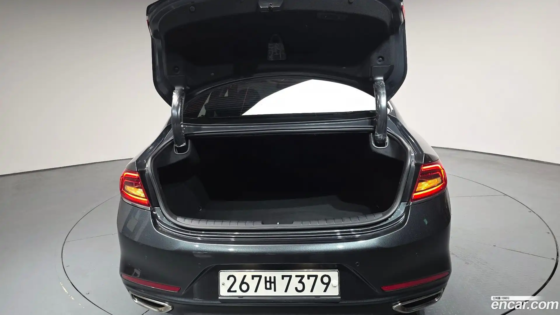 Grandeur Hyundai 2019.5-OPTION-024