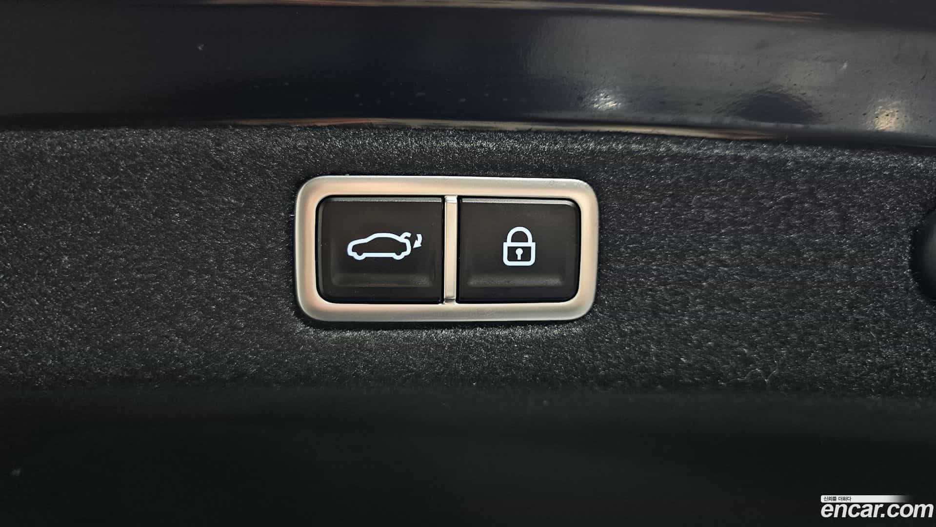 Grandeur Hyundai 2023.8-OPTION-021