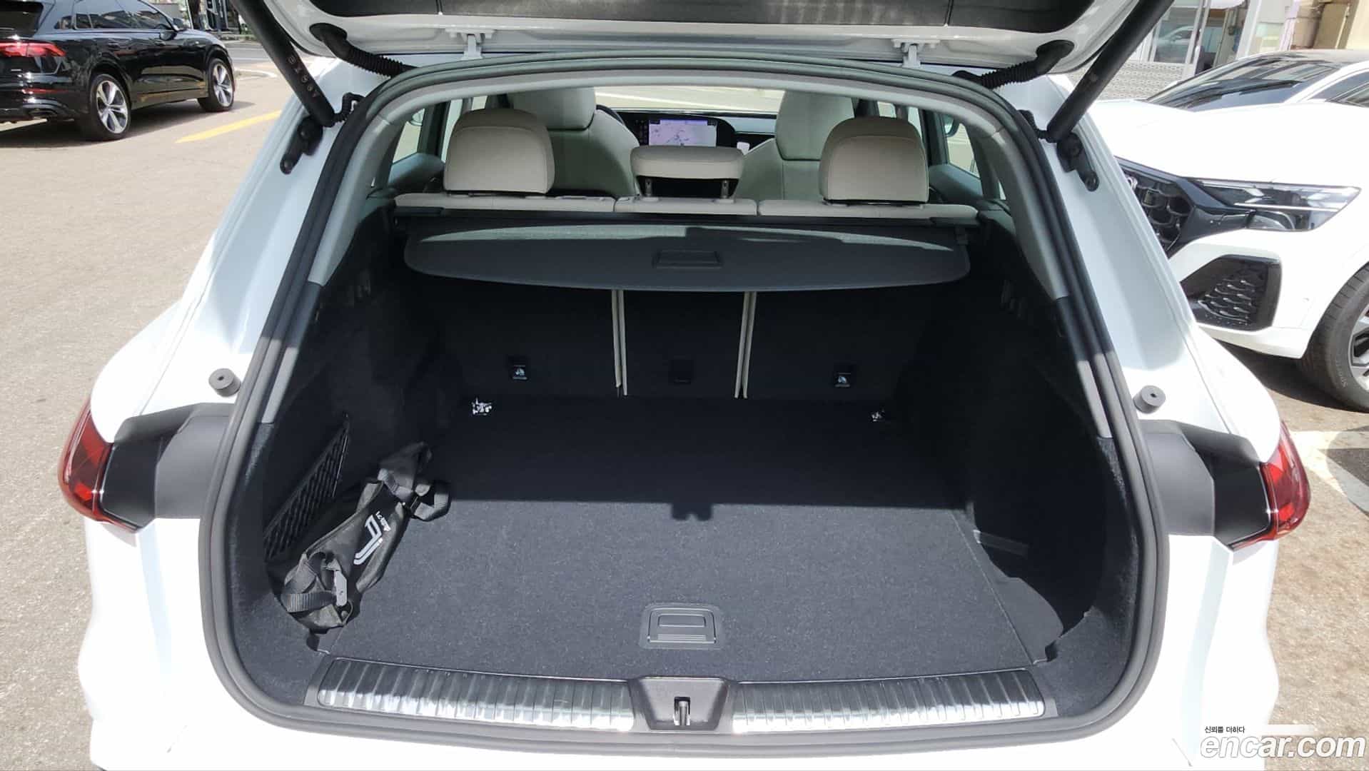 Q5 Audi 2025.8-OPTION-022