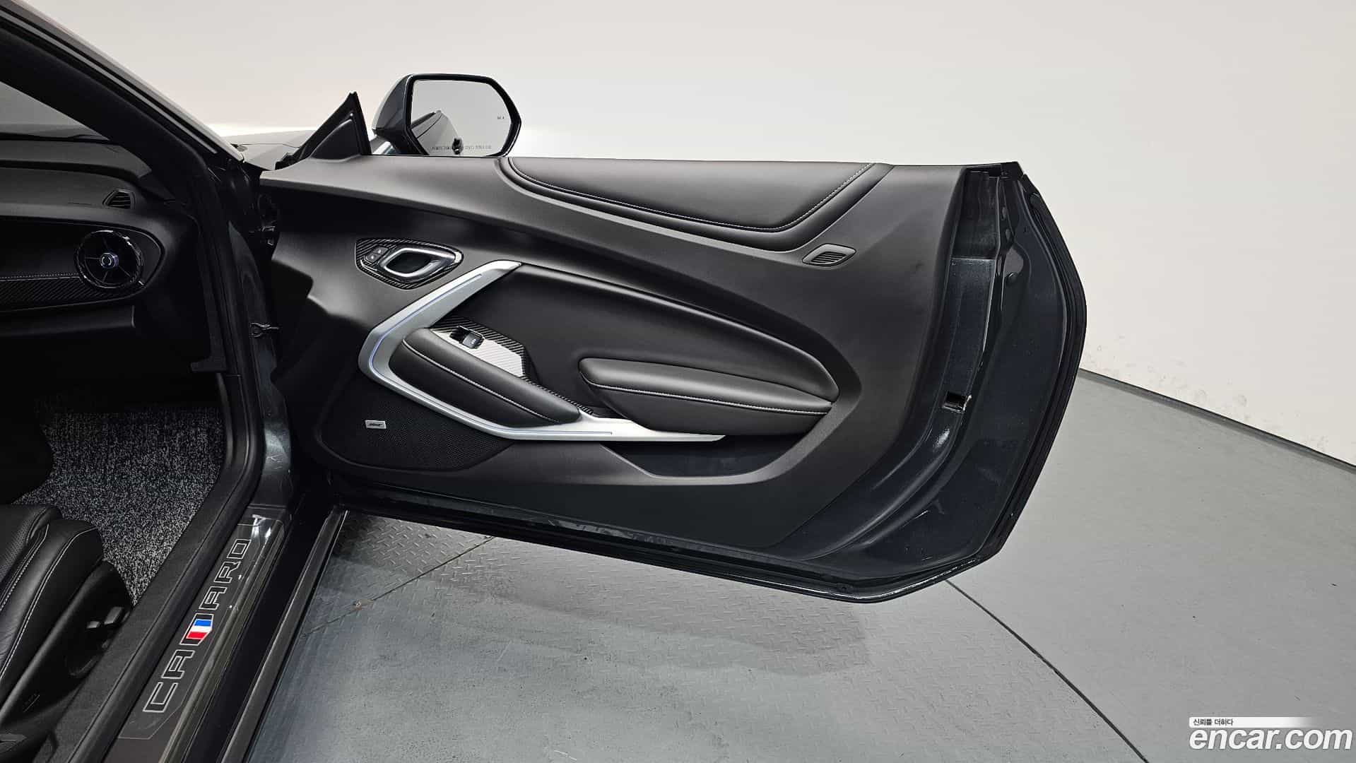 Camaro Chevrolet 2016.11-INNER-034