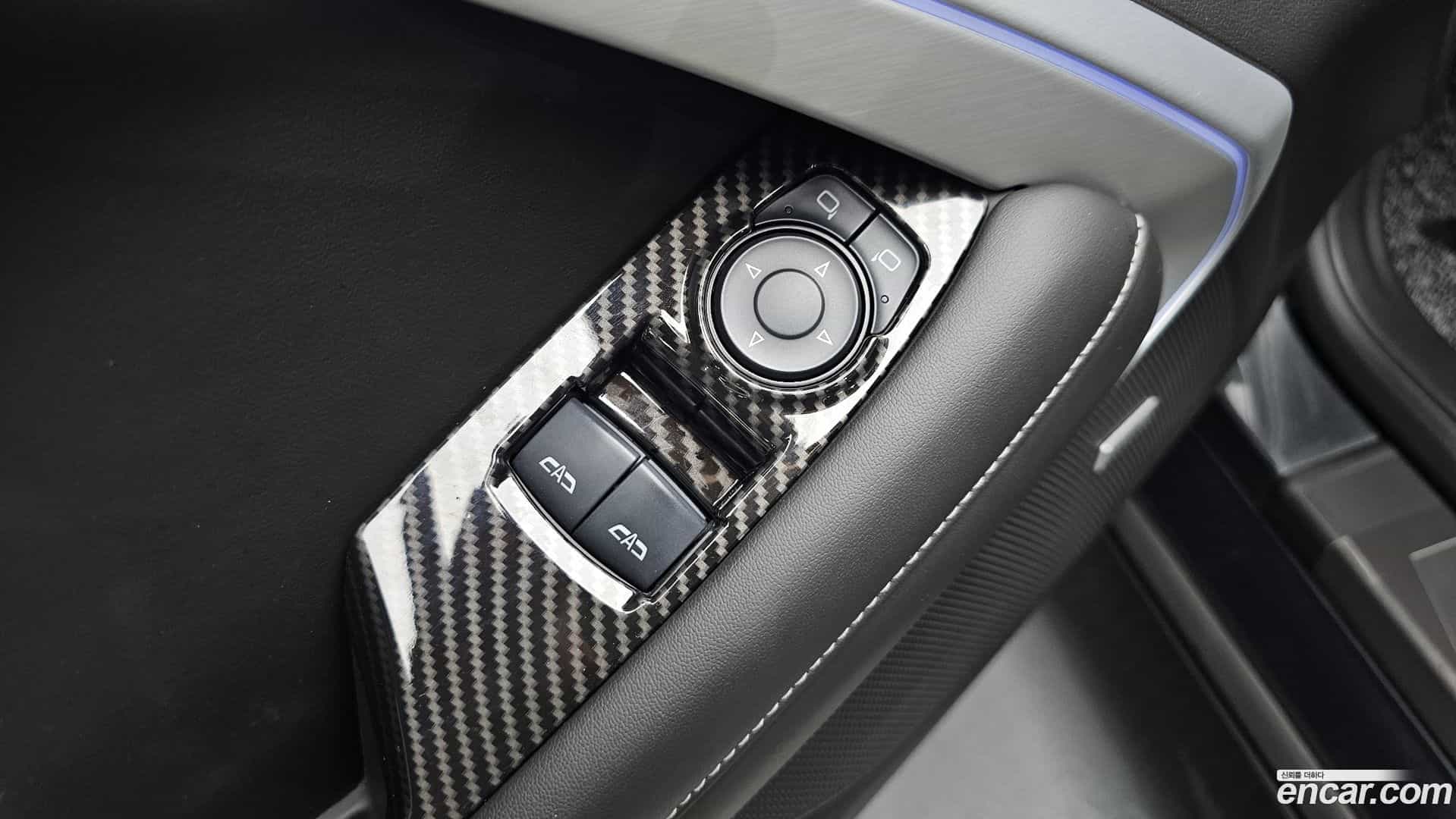 Camaro Chevrolet 2016.11-OPTION-045