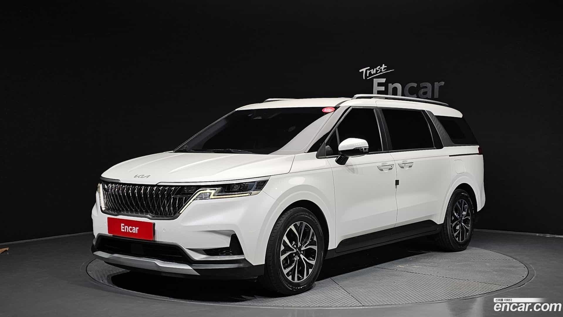 Canival Kia 2022.1-OUTER-001