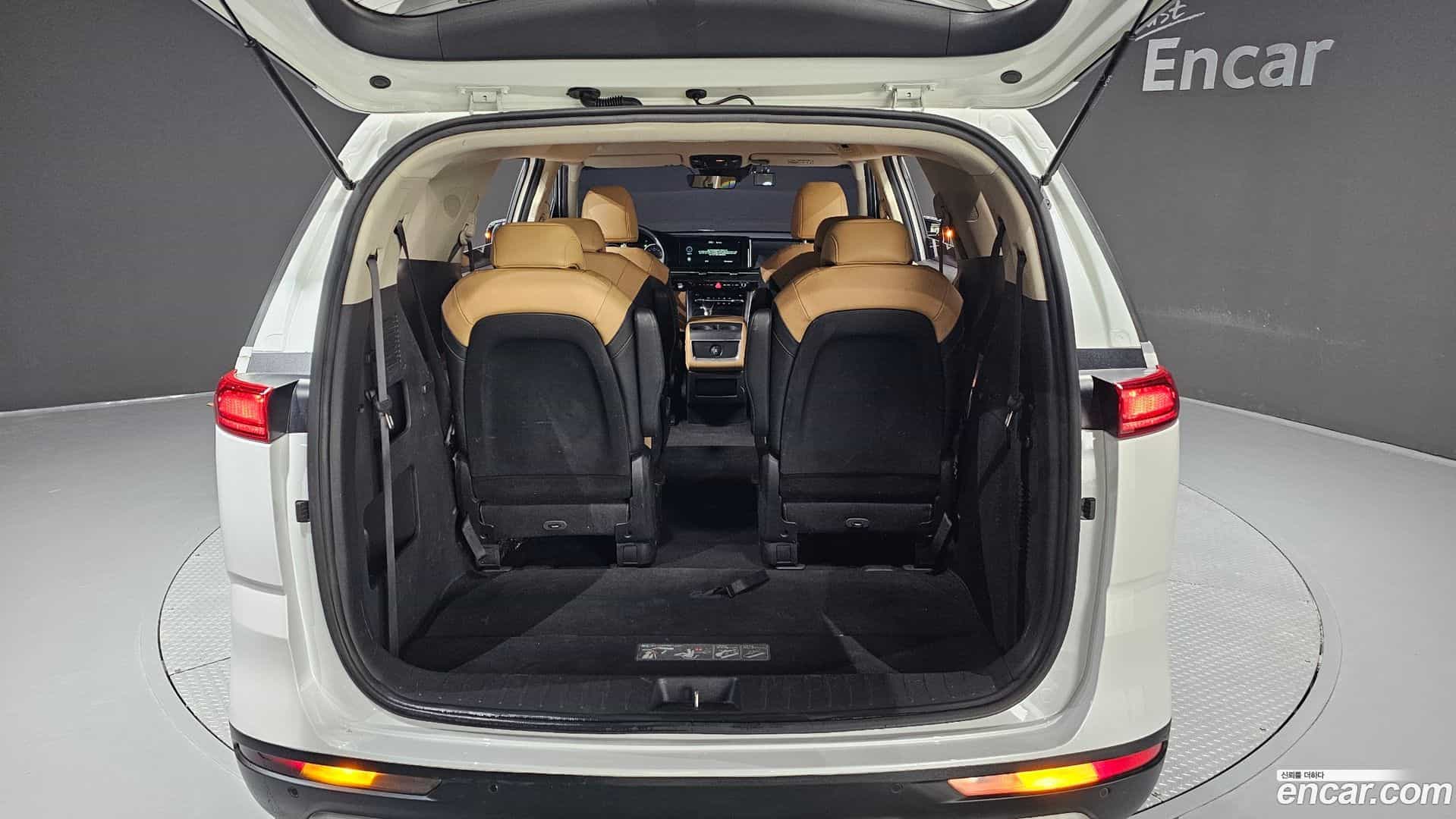 Canival Kia 2022.1-OPTION-024