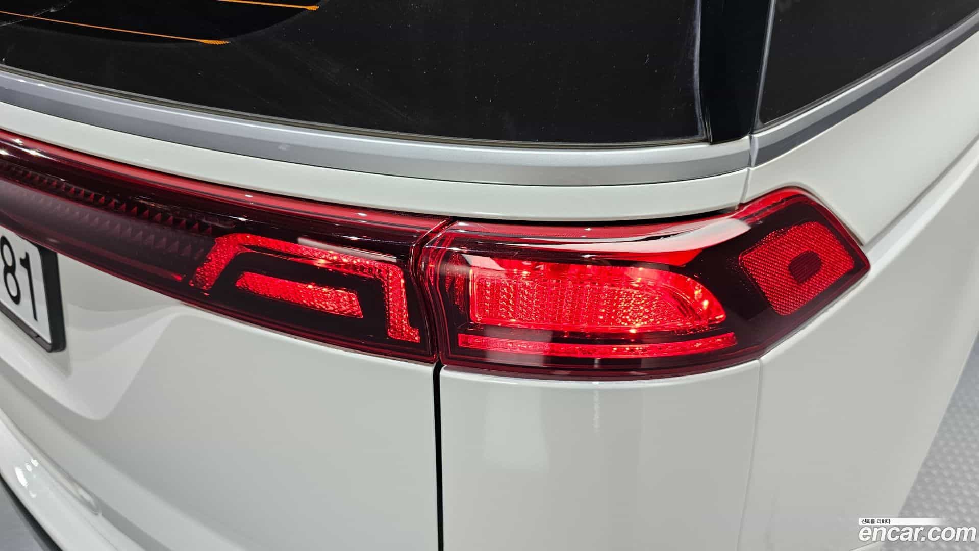 Canival Kia 2022.1-OUTER-033